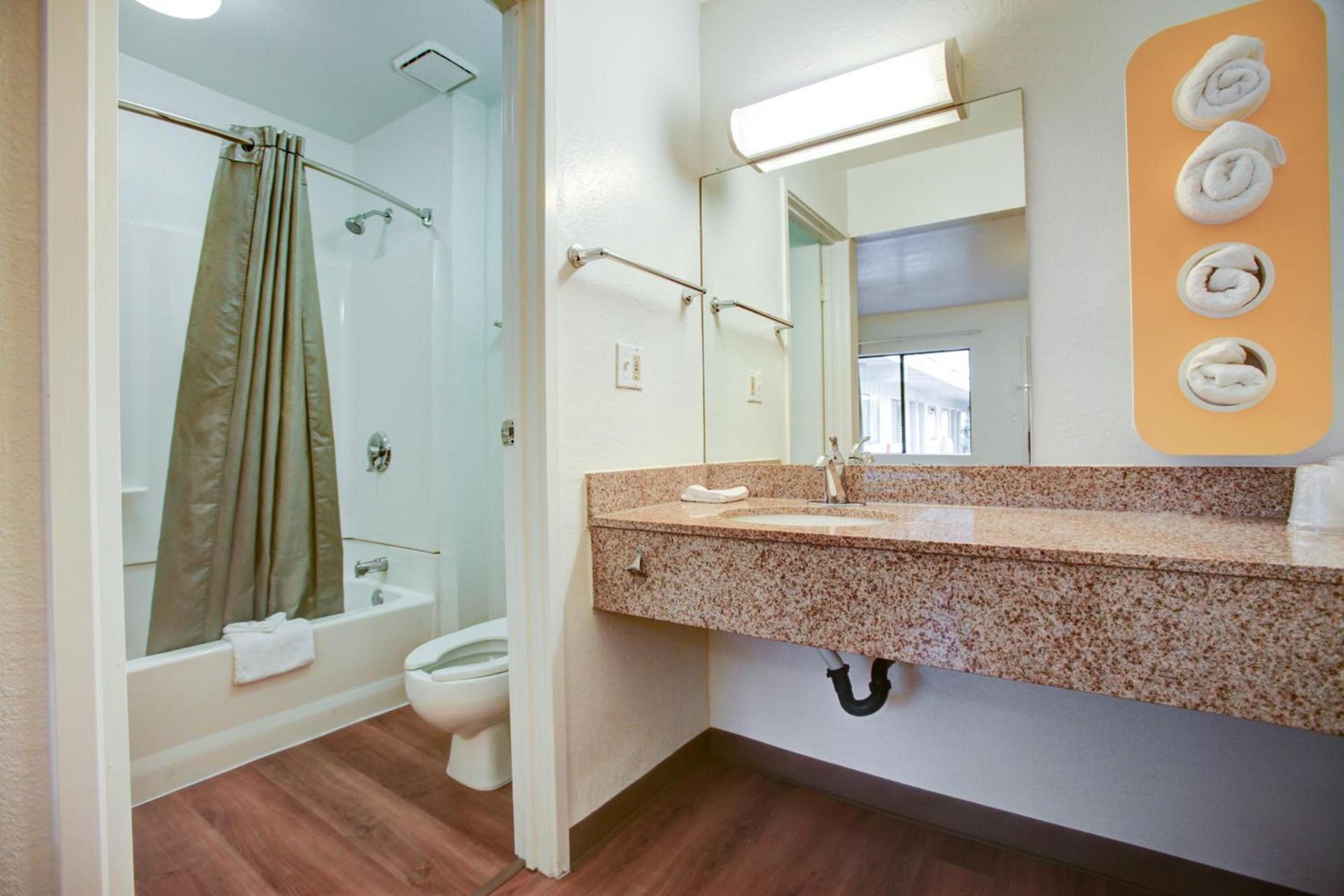 Motel 6-Elkton, MD photo 16