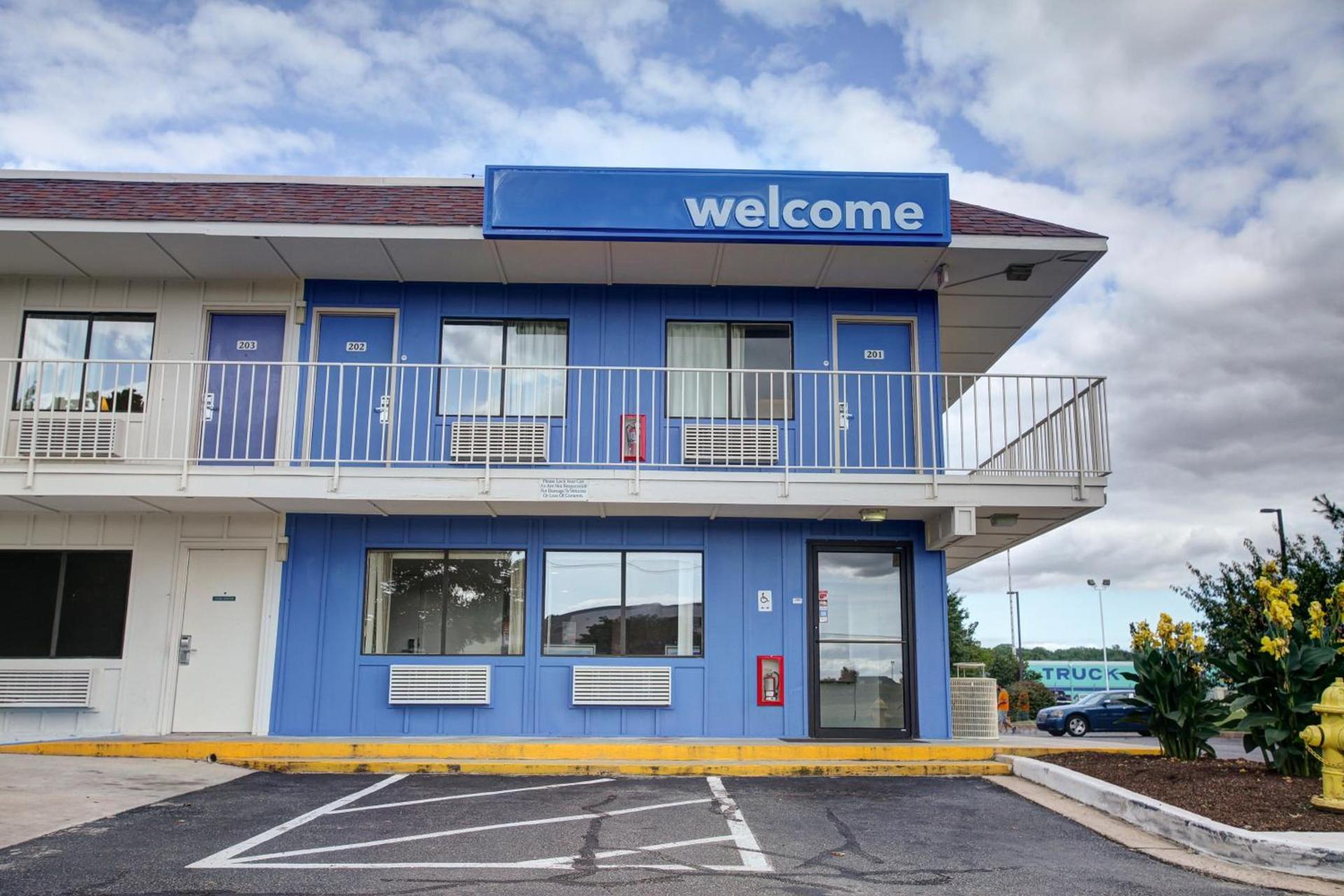 Motel 6-Elkton, MD photo 2