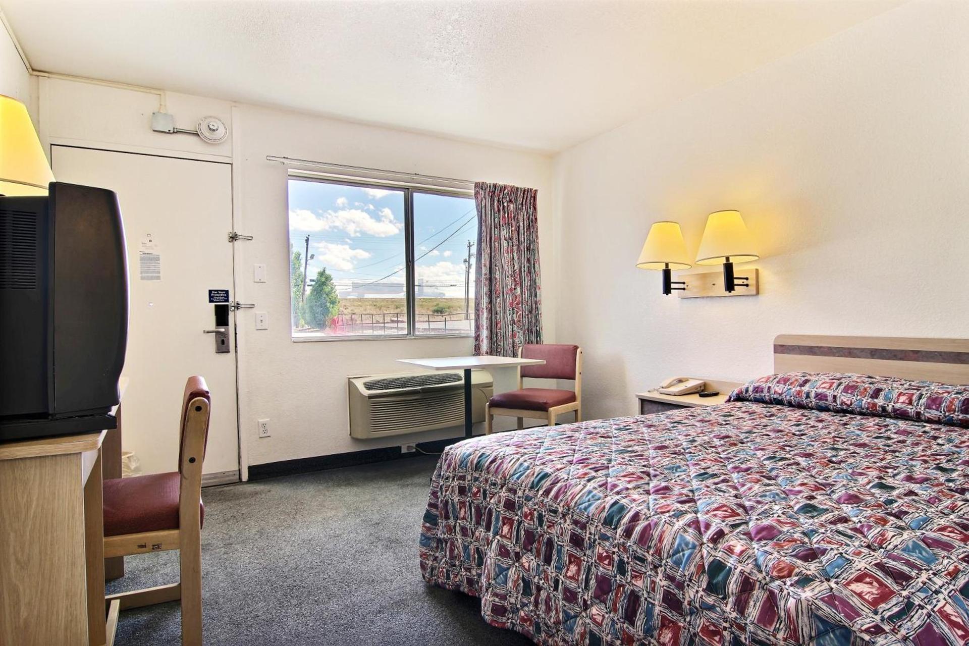 Motel 6-Santa Rosa, NM photo 38