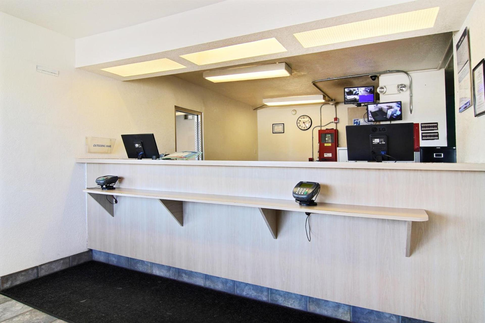 Motel 6-Santa Rosa, NM photo 30