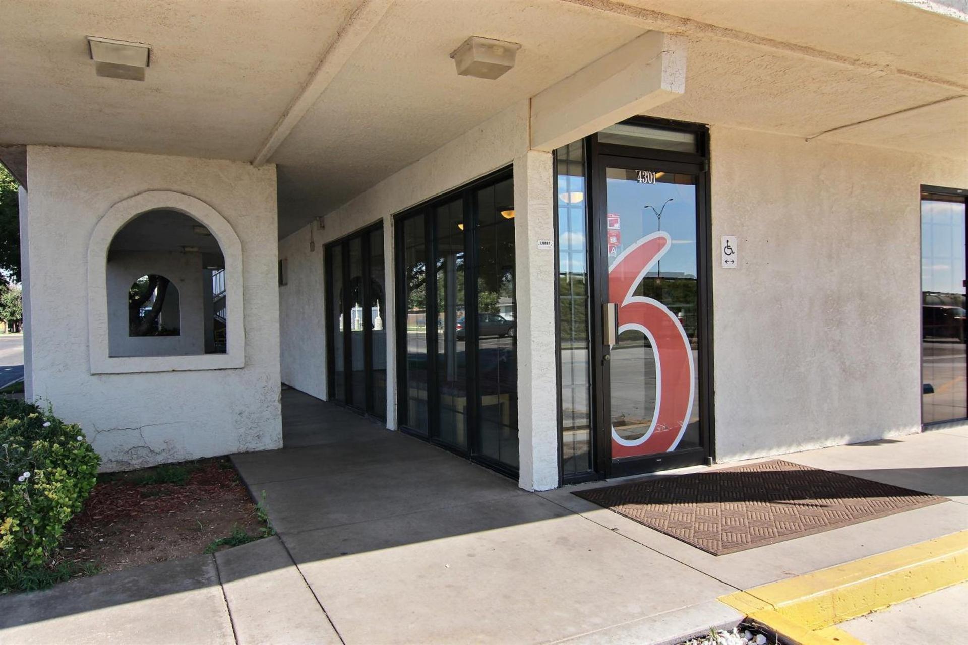 Motel 6-Amarillo, TX - Airport photo 6