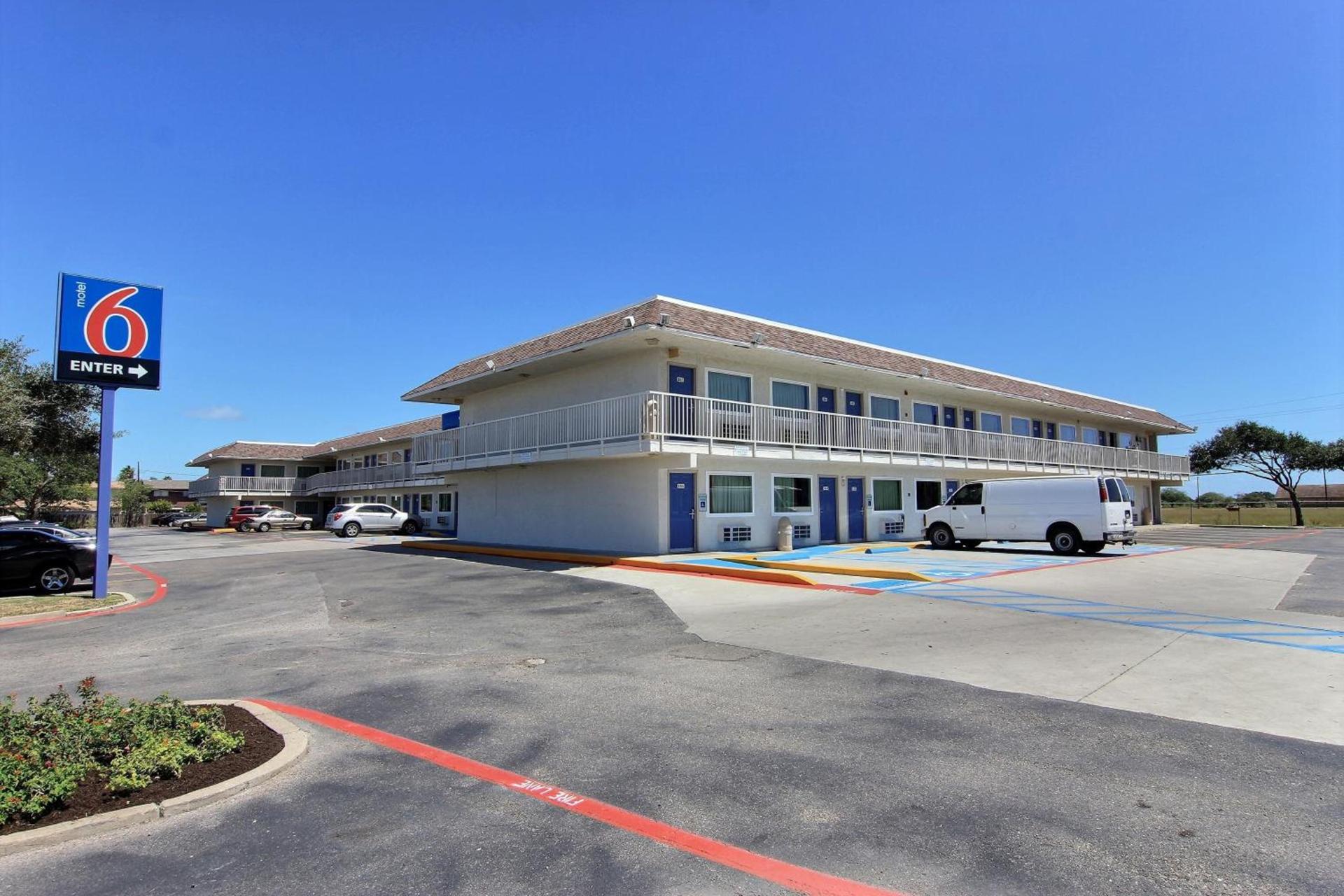 Motel 6-Corpus Christi, TX - East - North Padre Island photo 50