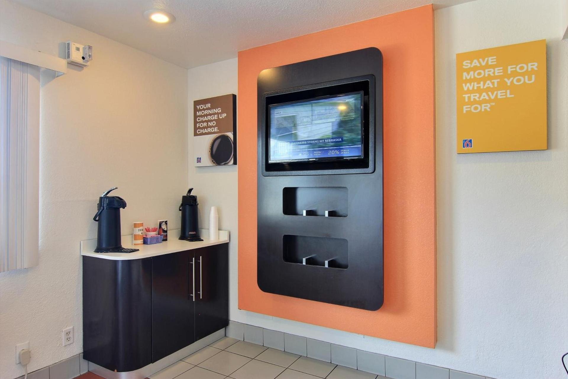 Motel 6-Corpus Christi, TX - East - North Padre Island photo 56