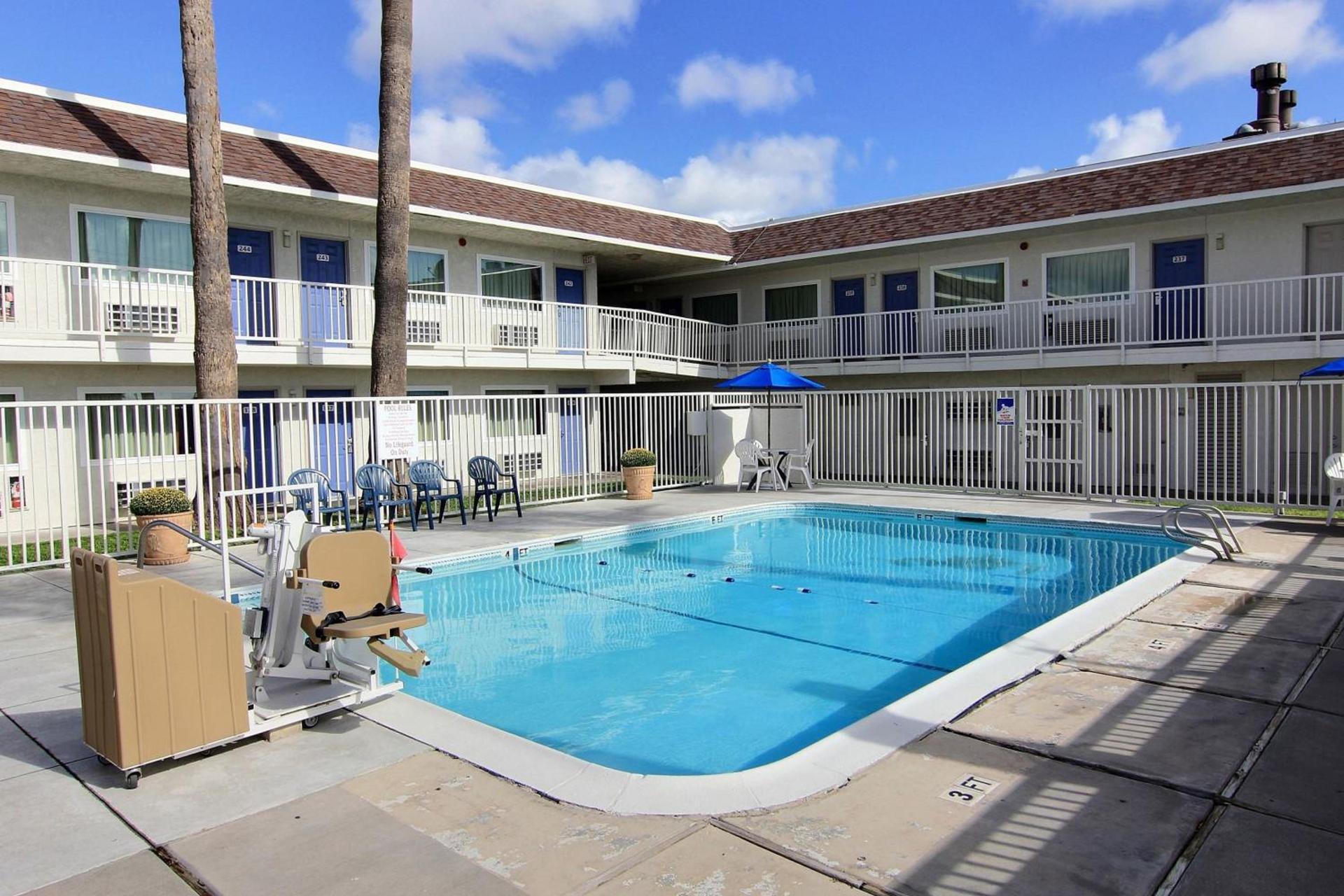Motel 6-Corpus Christi, TX - East - North Padre Island photo 58