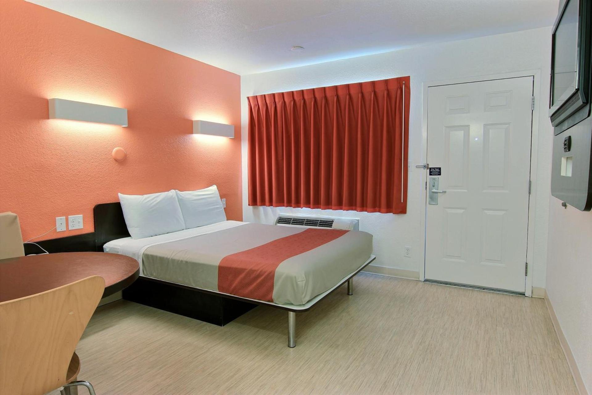 Motel 6-Corpus Christi, TX - East - North Padre Island photo 42