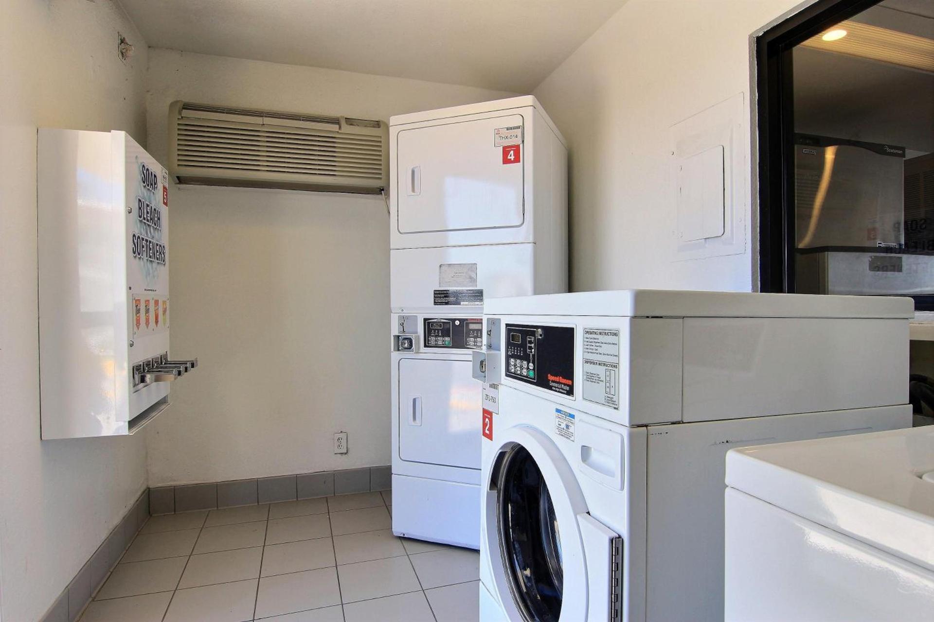 Motel 6-Corpus Christi, TX - East - North Padre Island photo 75