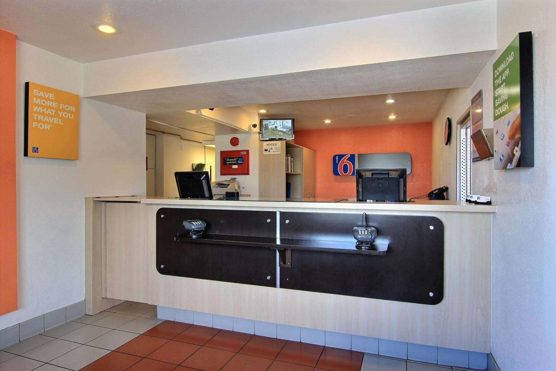 Motel 6-Corpus Christi, TX - East - North Padre Island photo 77