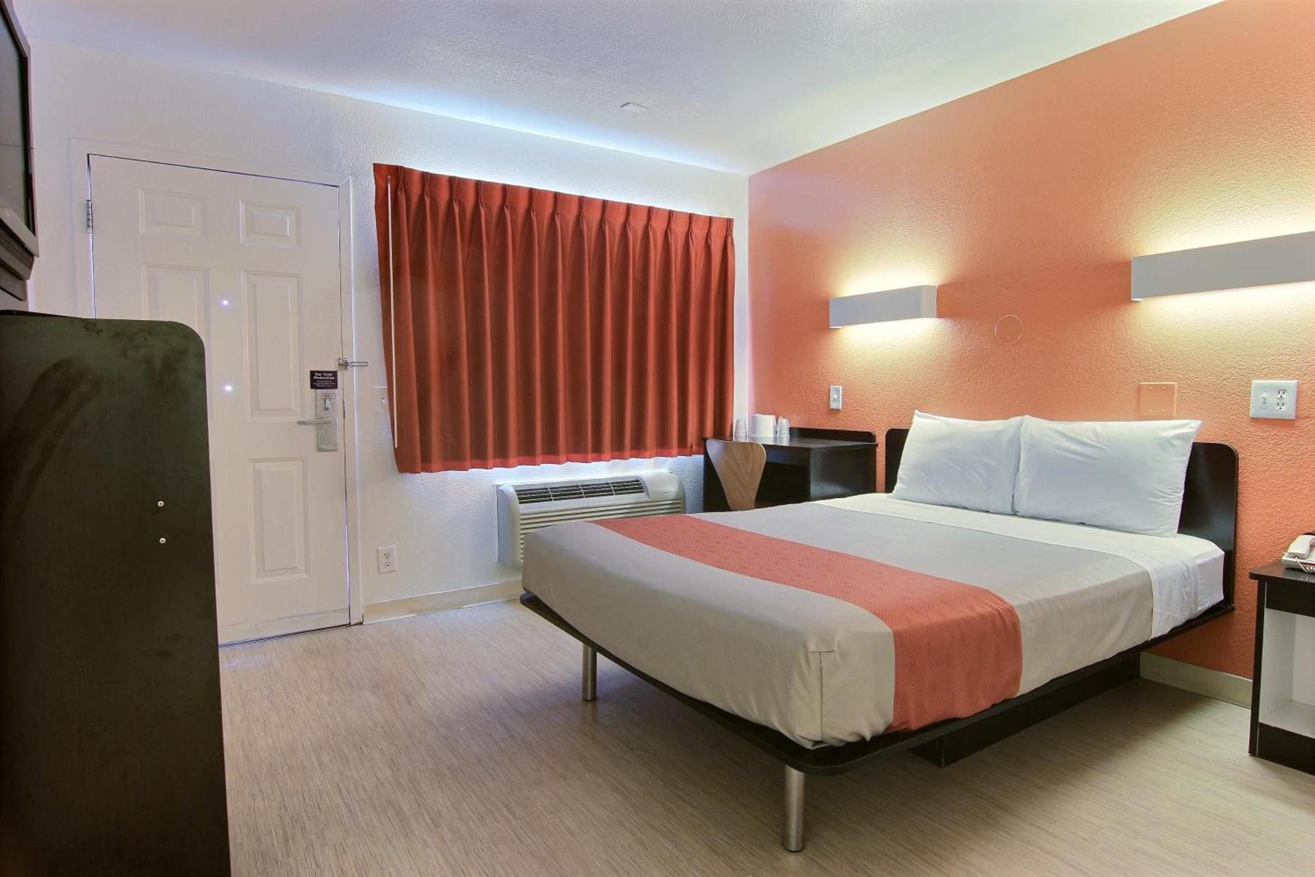 Motel 6-Corpus Christi, TX - East - North Padre Island photo 84