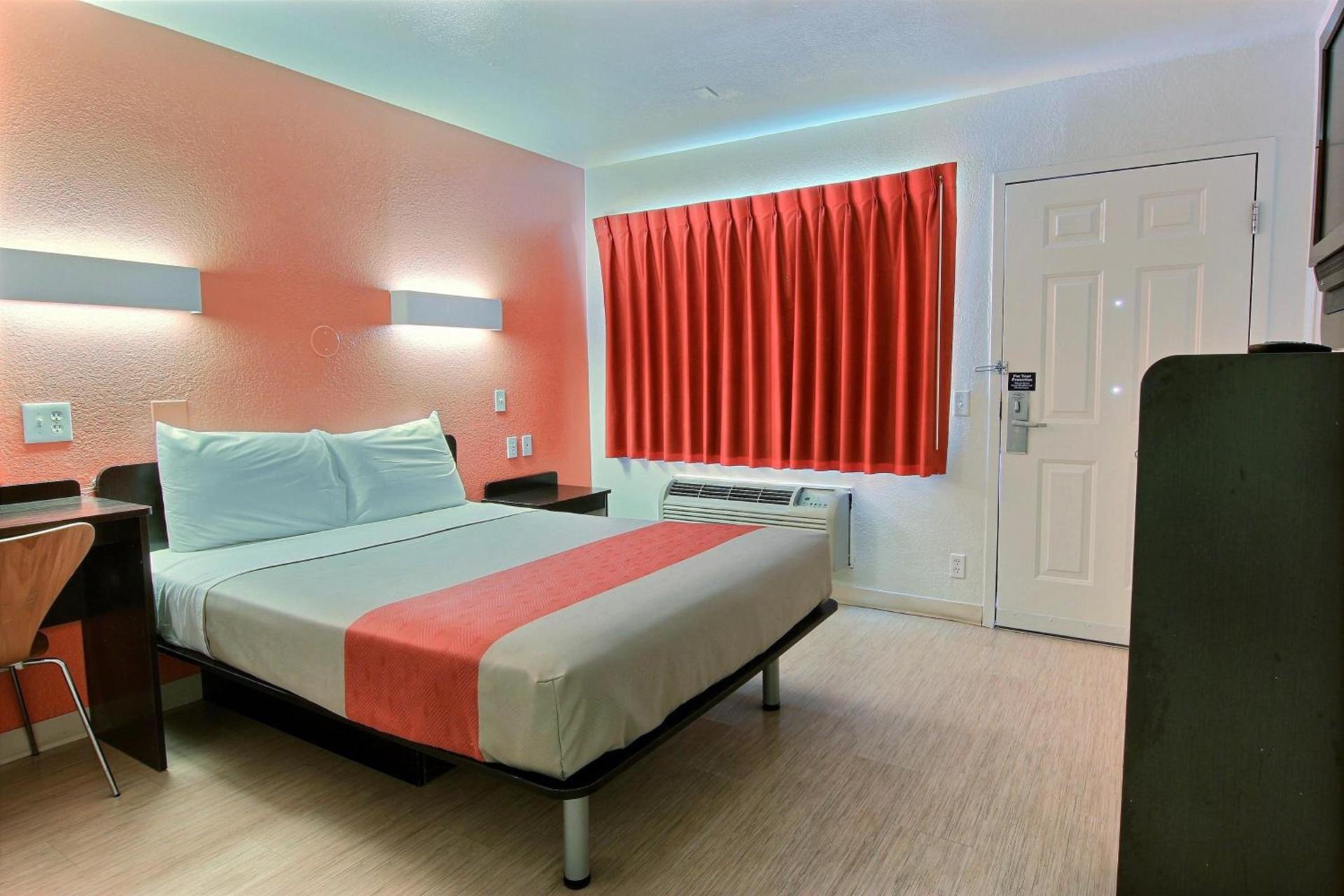 Motel 6-Corpus Christi, TX - East - North Padre Island photo 85