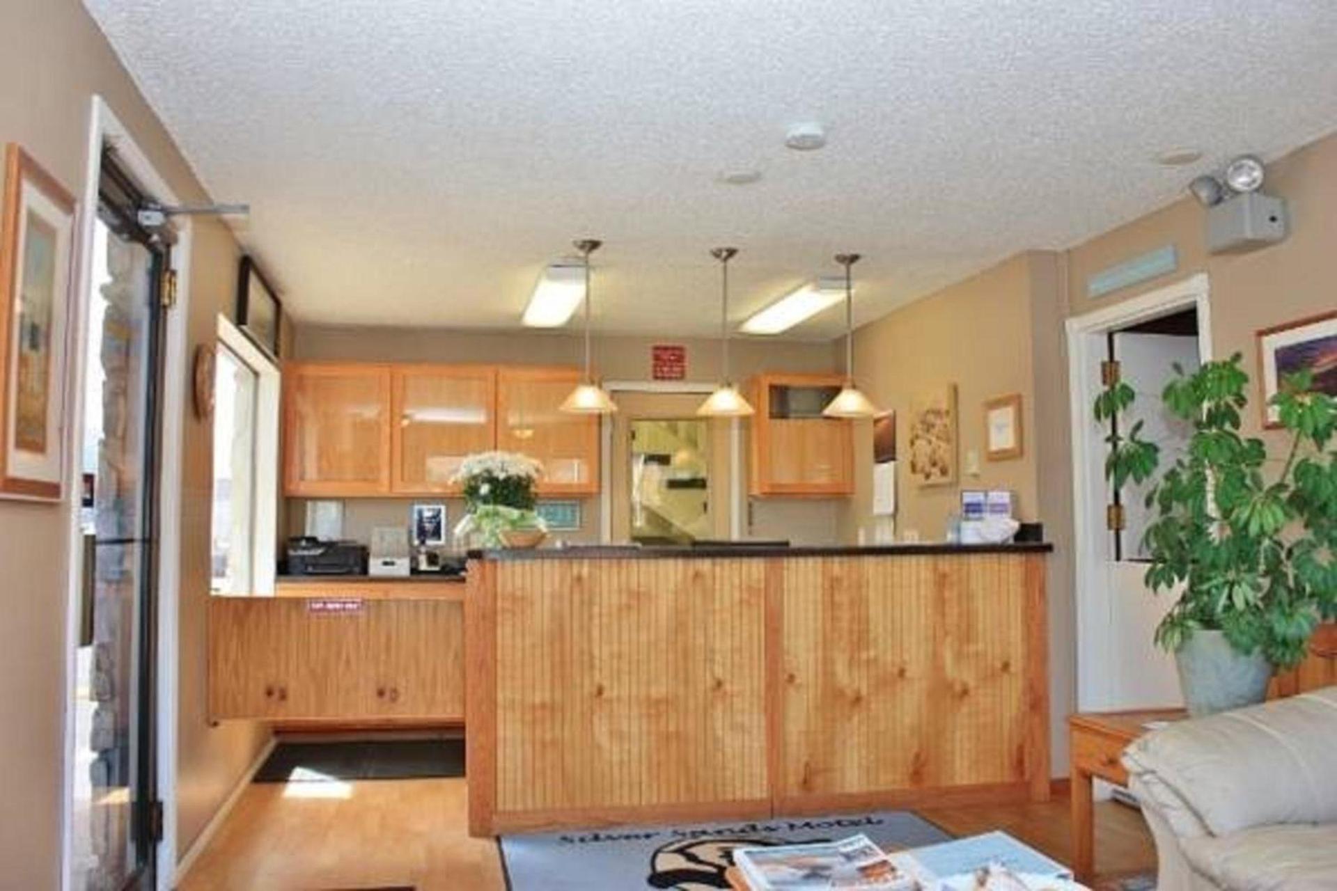 Silver Sands photo 20