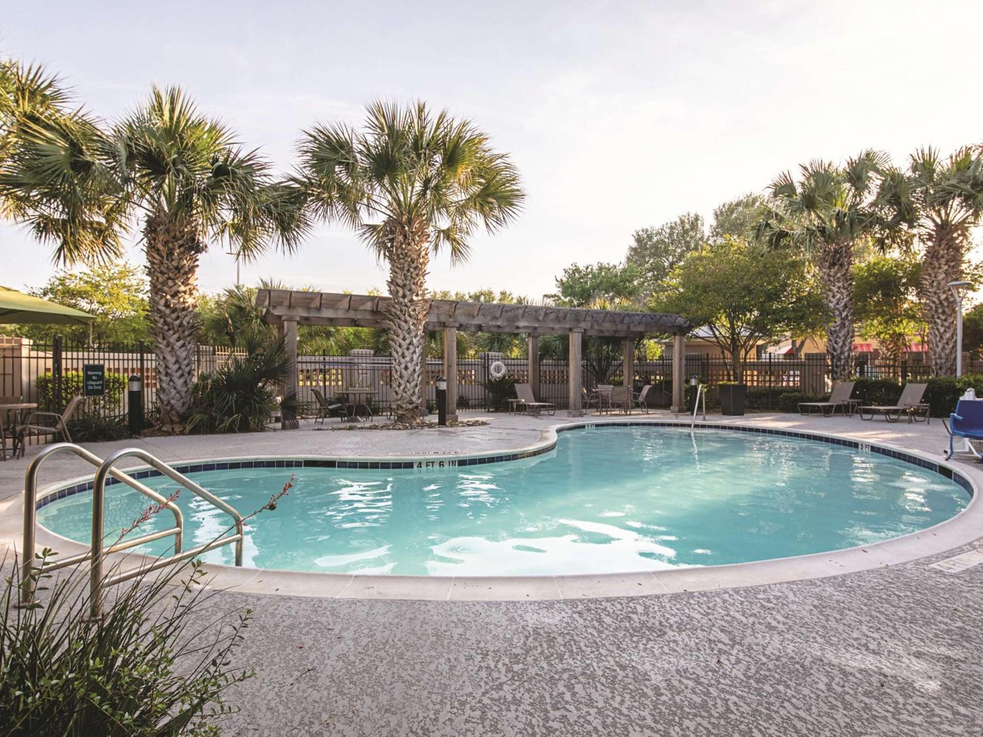 La Quinta by Wyndham Austin Airport photo 2