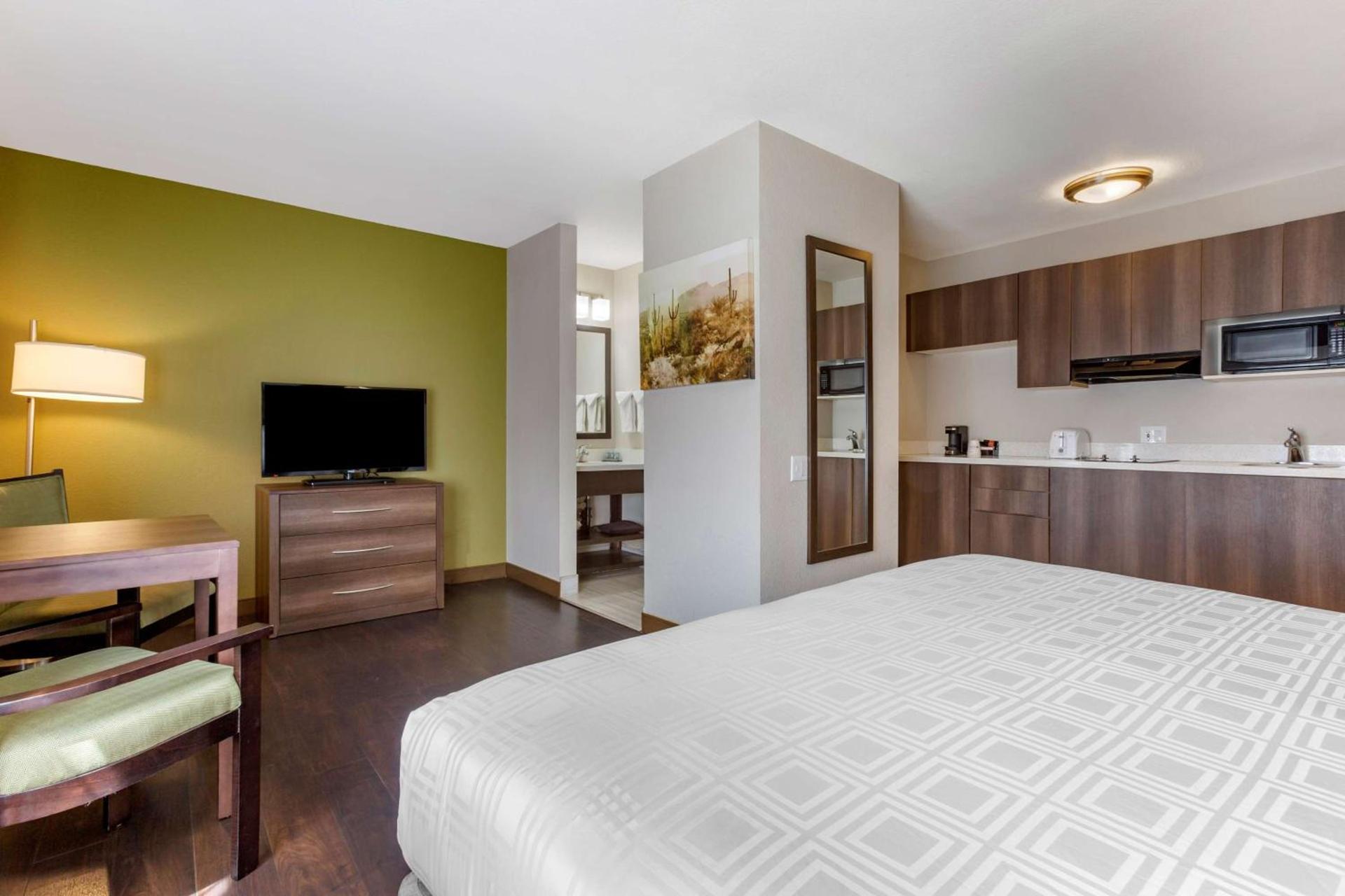 Best Western North Phoenix Hotel photo 13