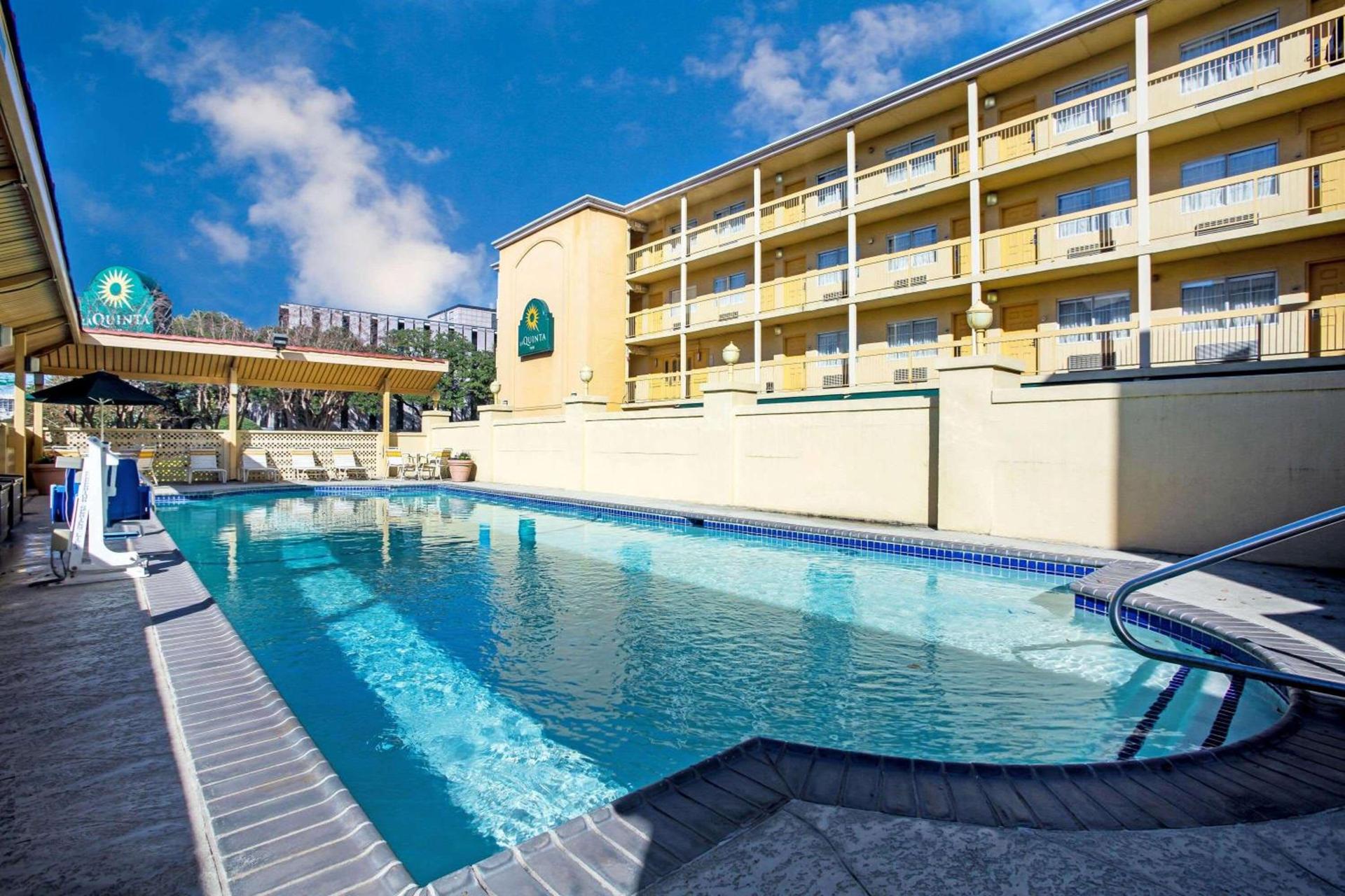 La Quinta Inn by Wyndham Austin Capitol / Downtown photo 5