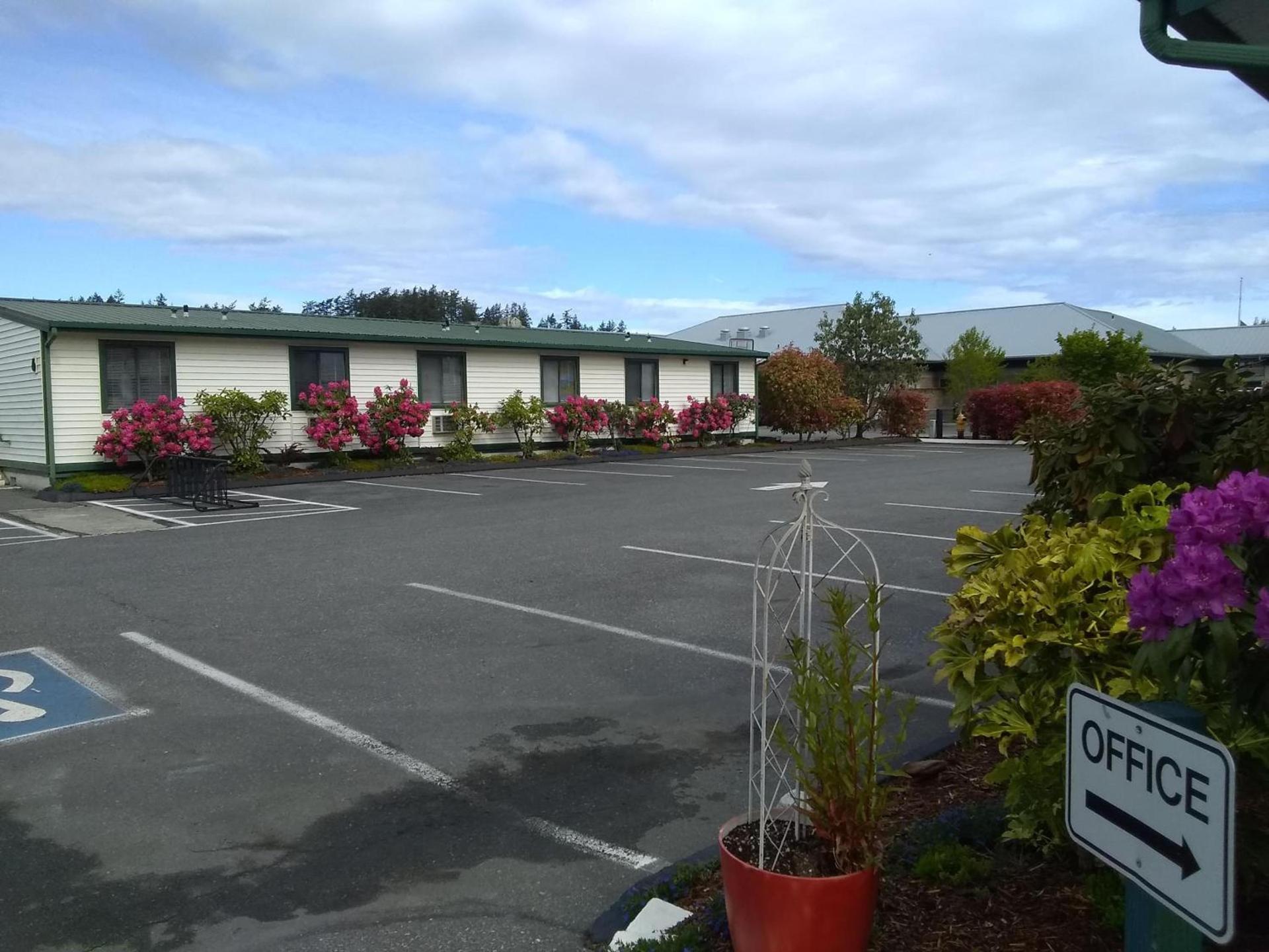 The Orca Inn photo 84