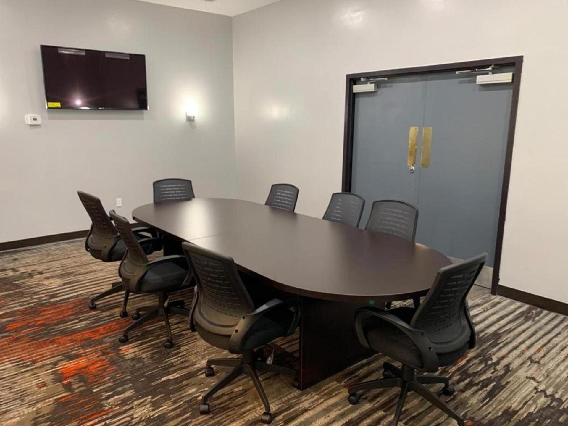 Comfort Inn & Suites photo 13