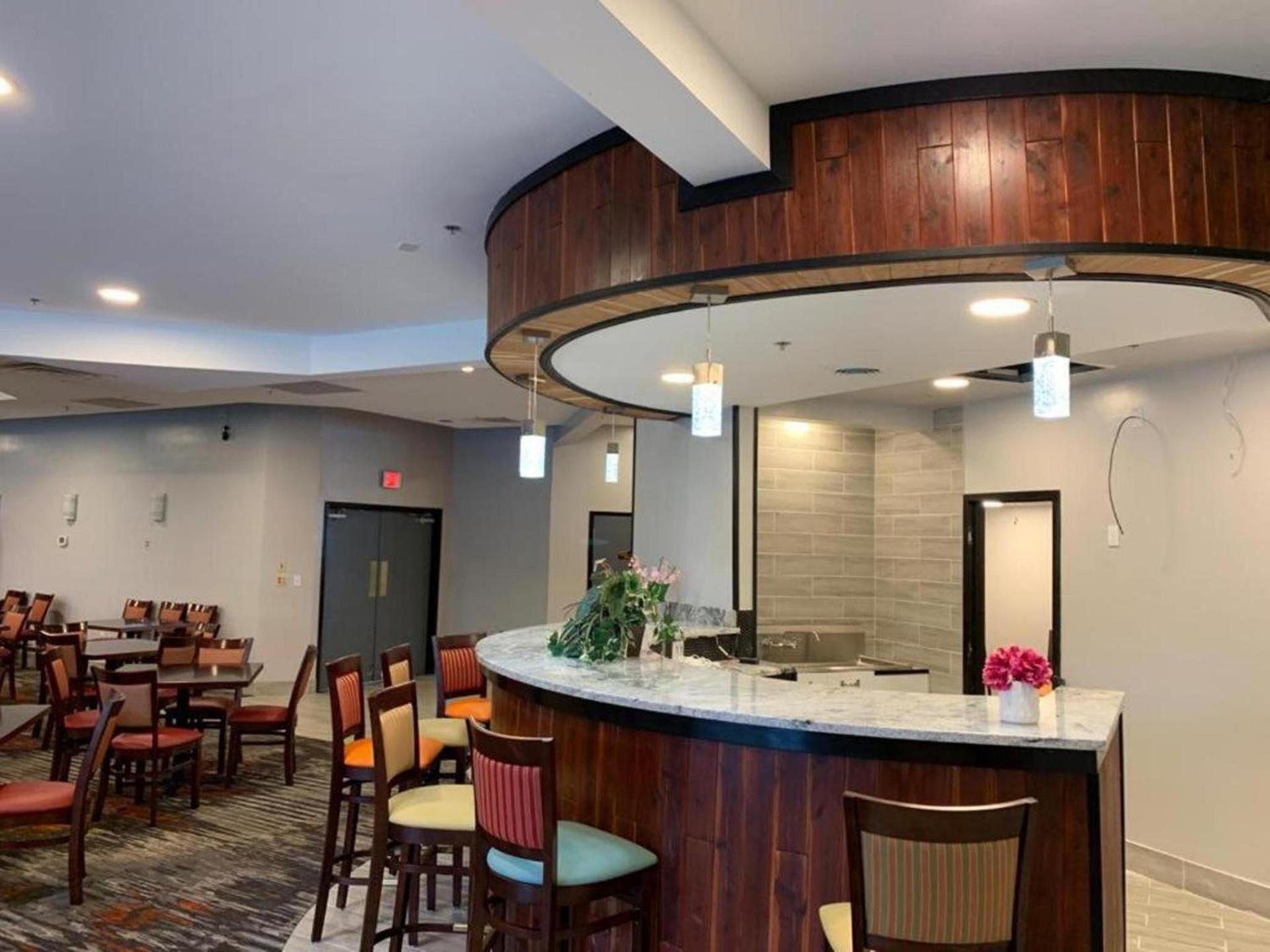 Comfort Inn & Suites photo 20
