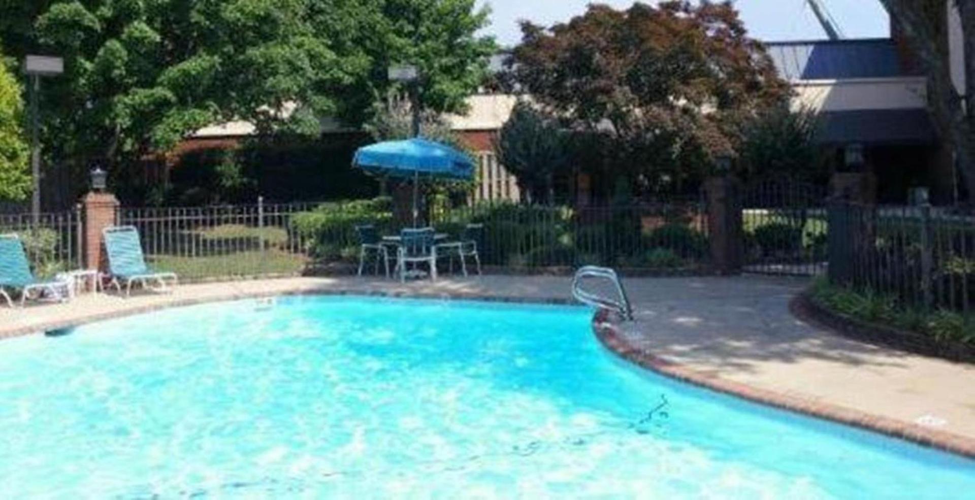 Comfort Inn & Suites photo 3