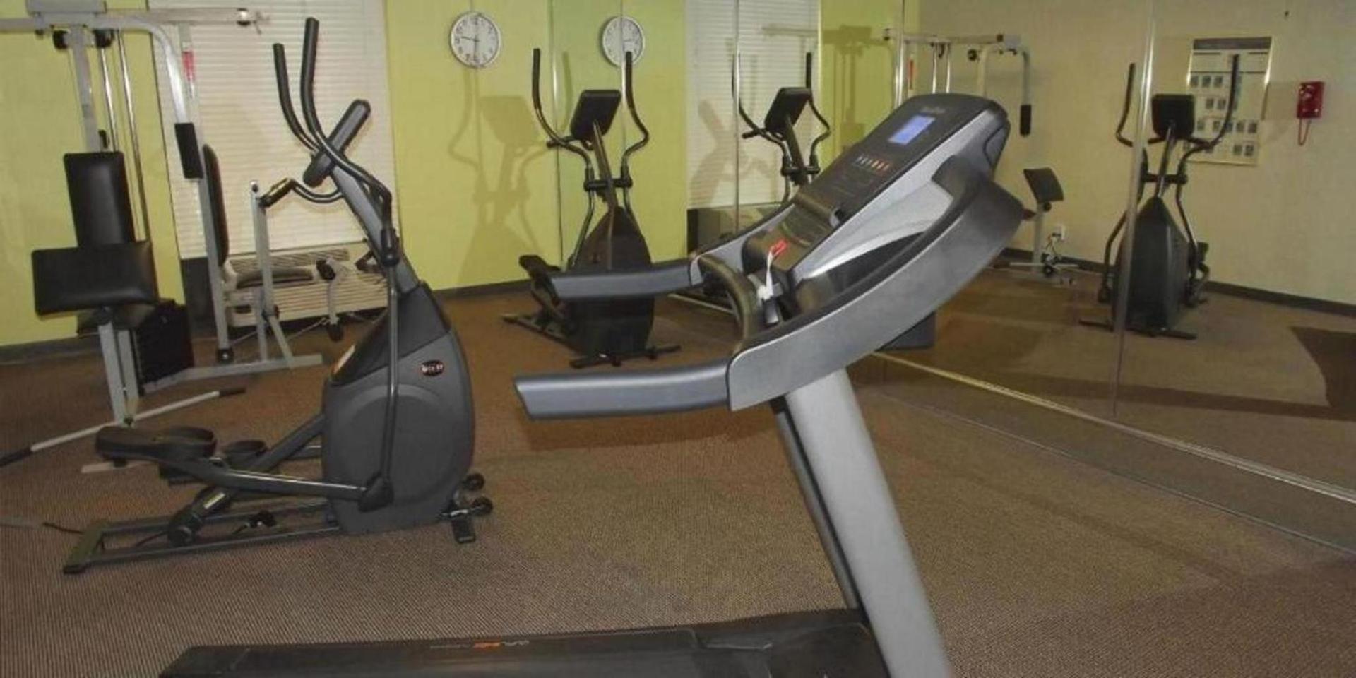 Comfort Inn & Suites photo 7