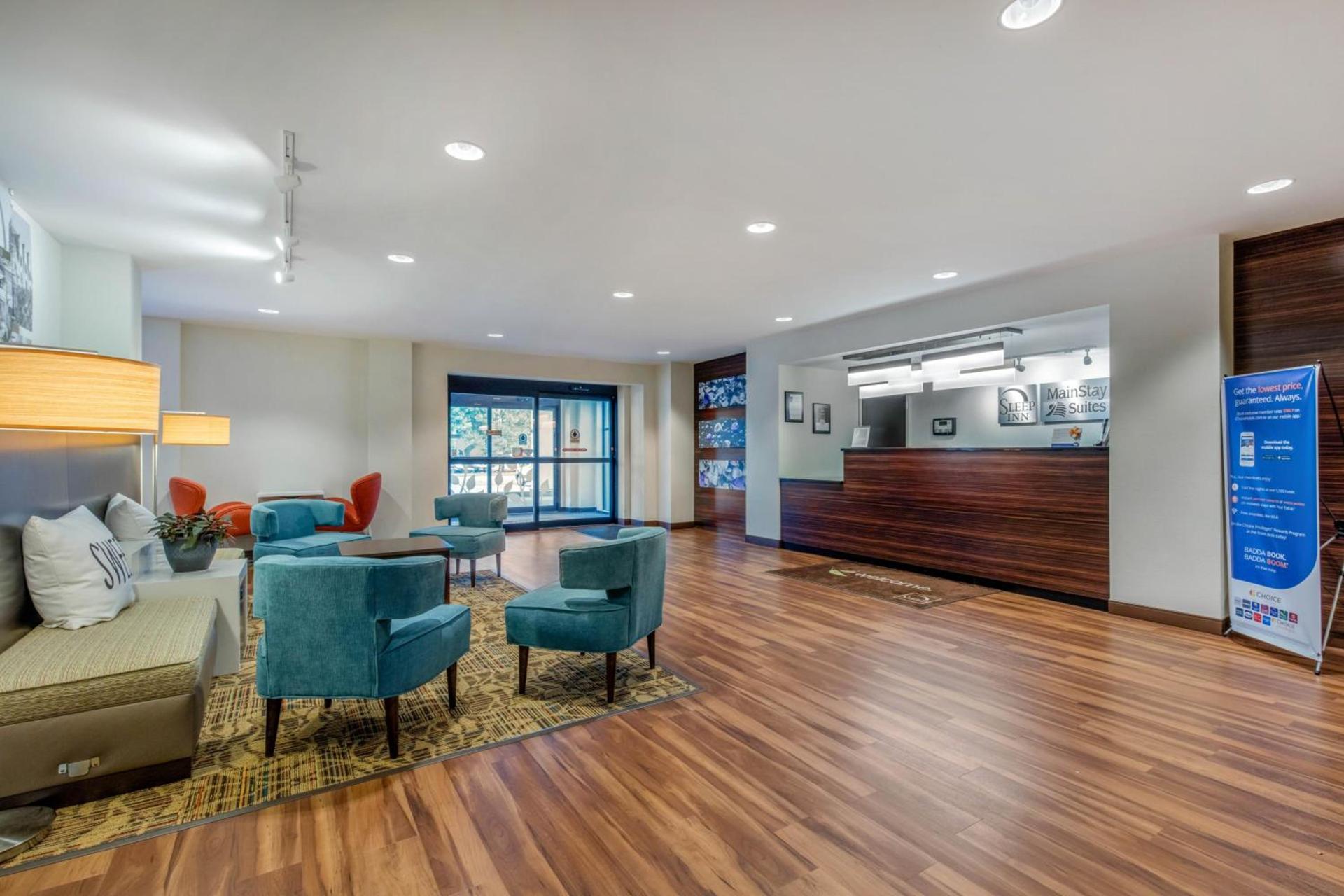 MainStay Suites St Louis Airport photo 44