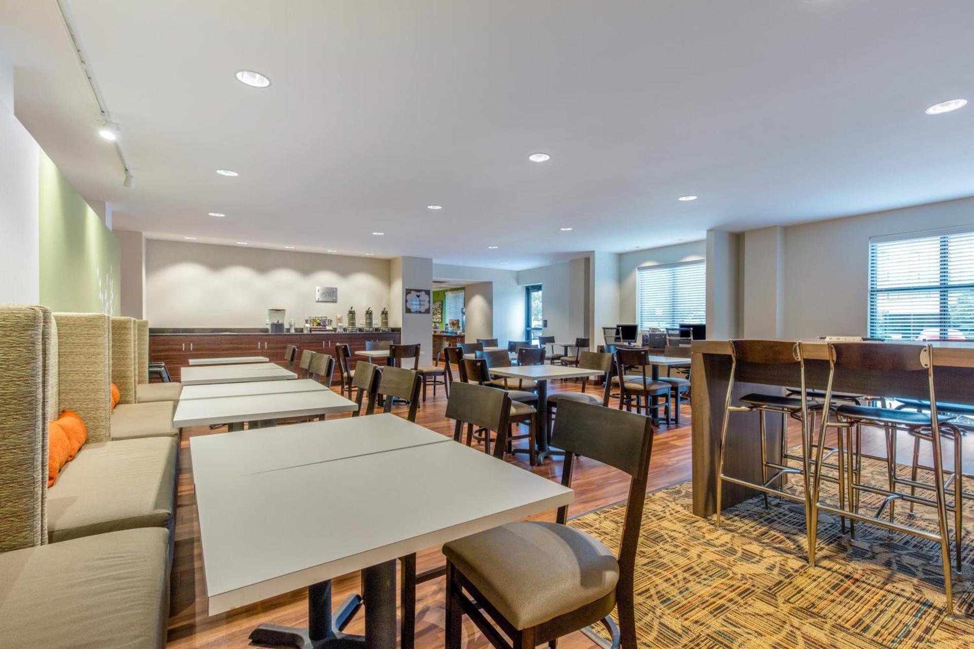 MainStay Suites St Louis Airport photo 50