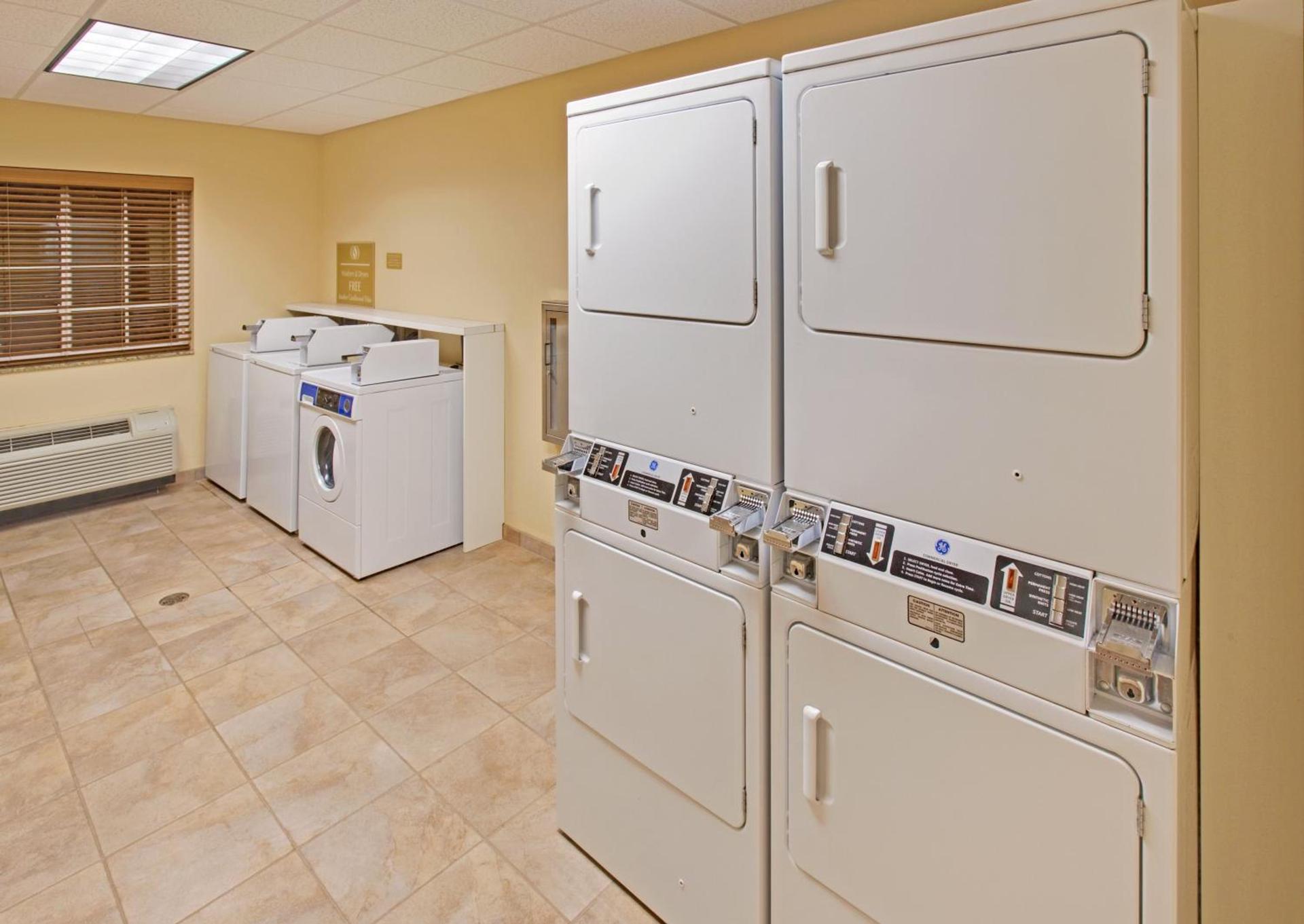 Candlewood Suites Williston by IHG photo 34
