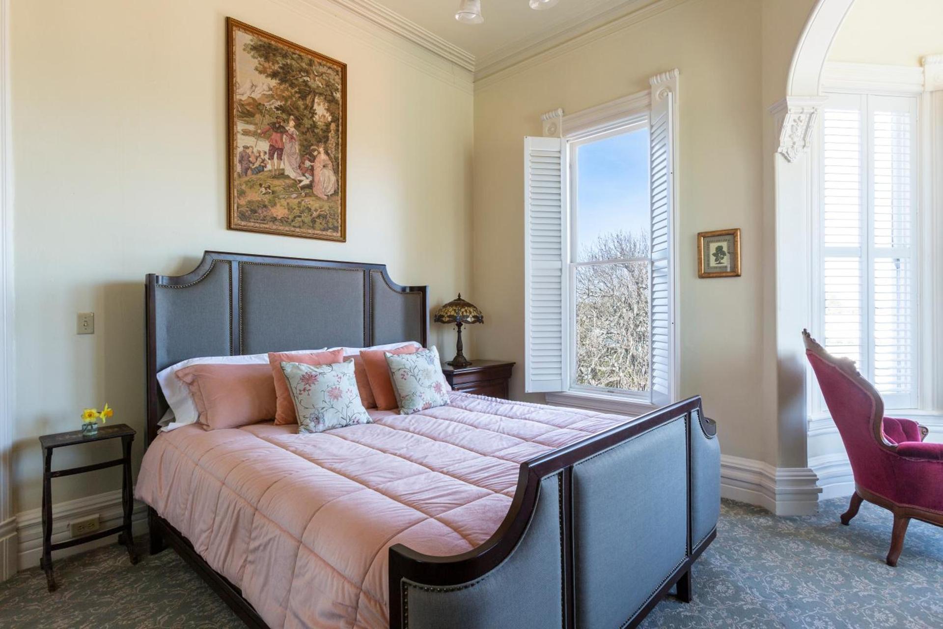 Pinc Lady Mansion photo 25