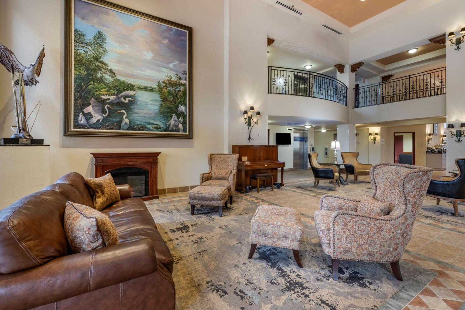 Best Western Gateway Grand photo 40