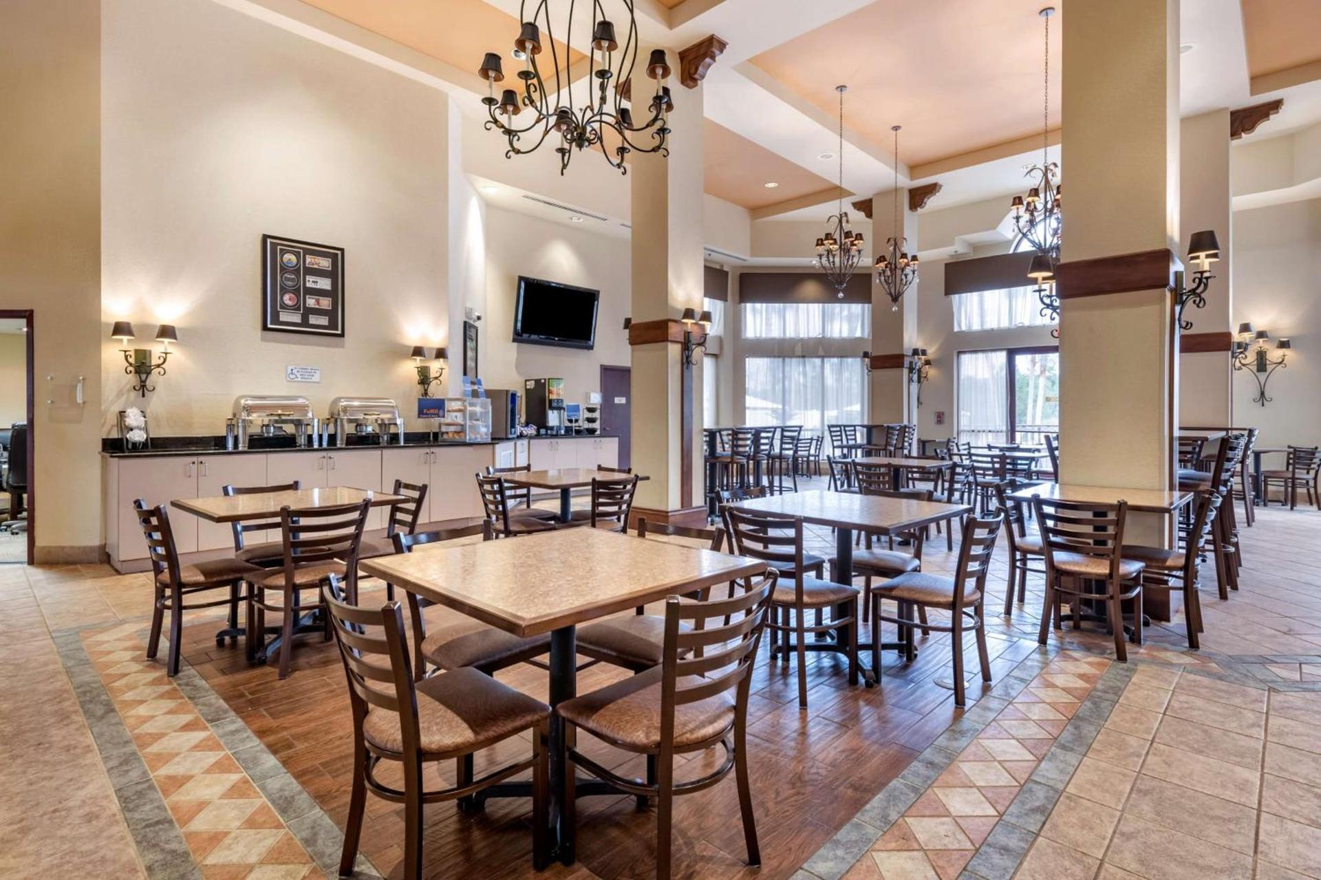 Best Western Gateway Grand photo 5