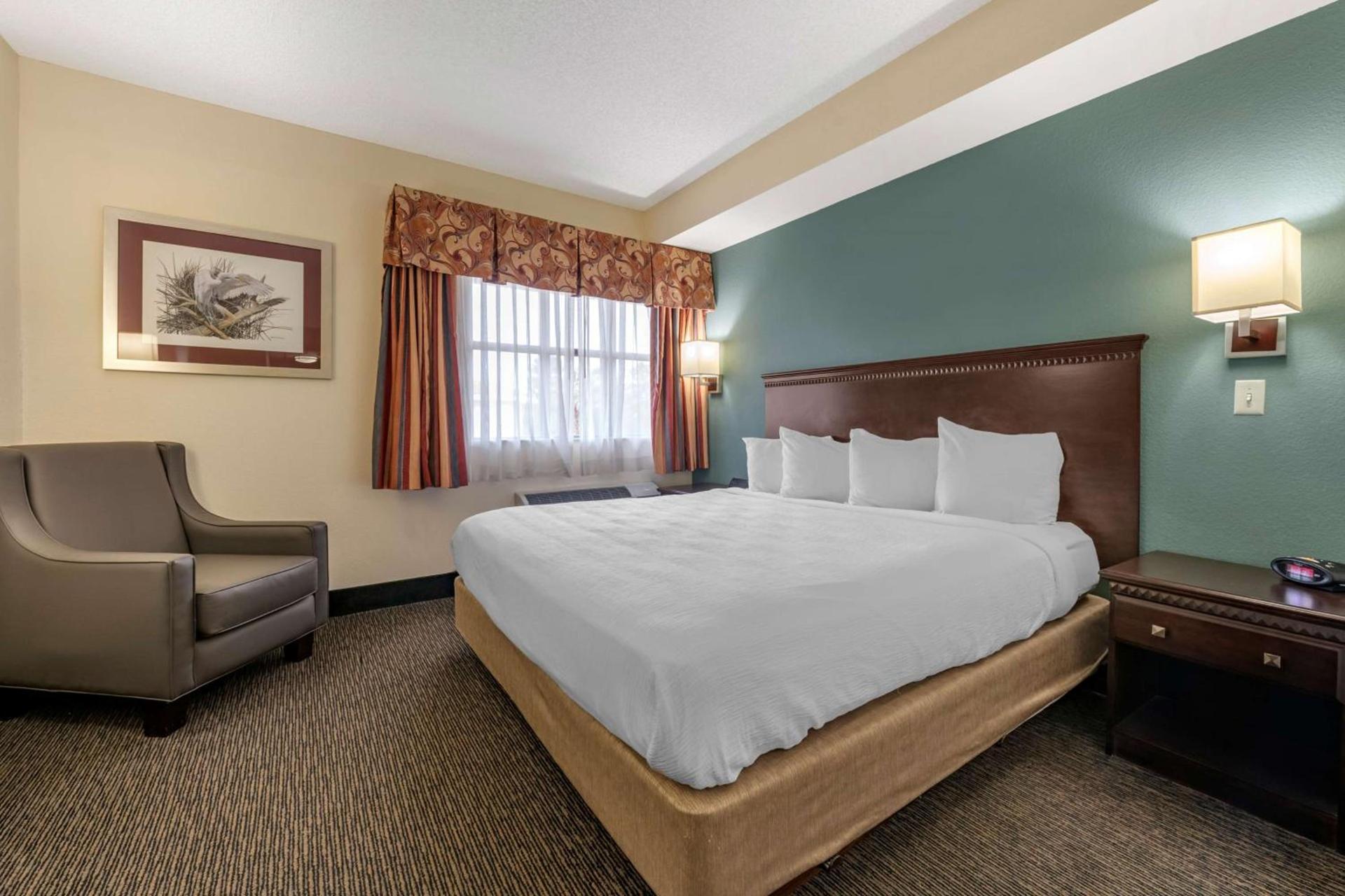 Best Western Gateway Grand photo 25