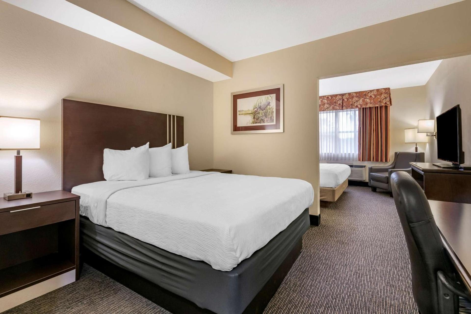 Best Western Gateway Grand photo 27