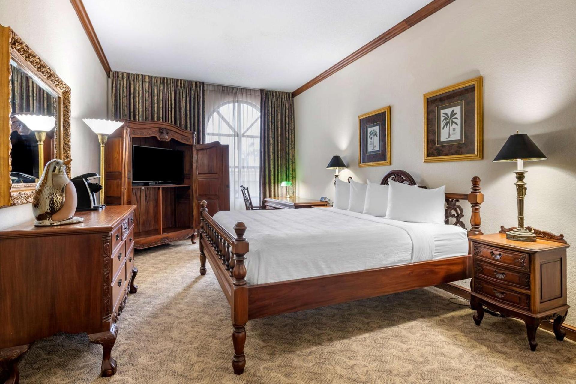 Best Western Gateway Grand photo 16