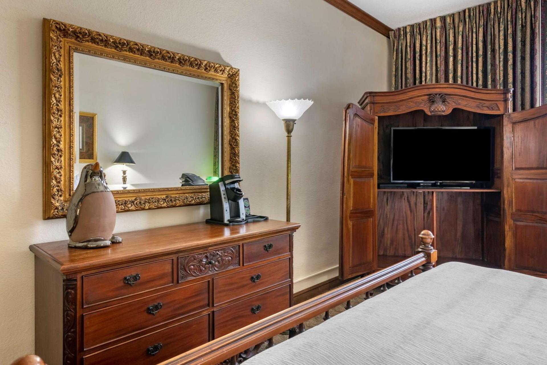 Best Western Gateway Grand photo 11