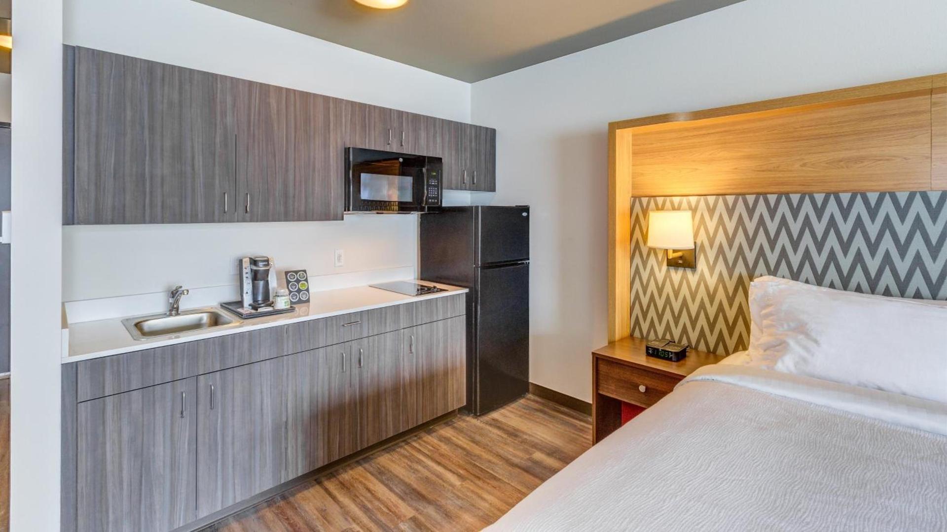 Holiday Inn & Suites Bellingham by IHG photo 28