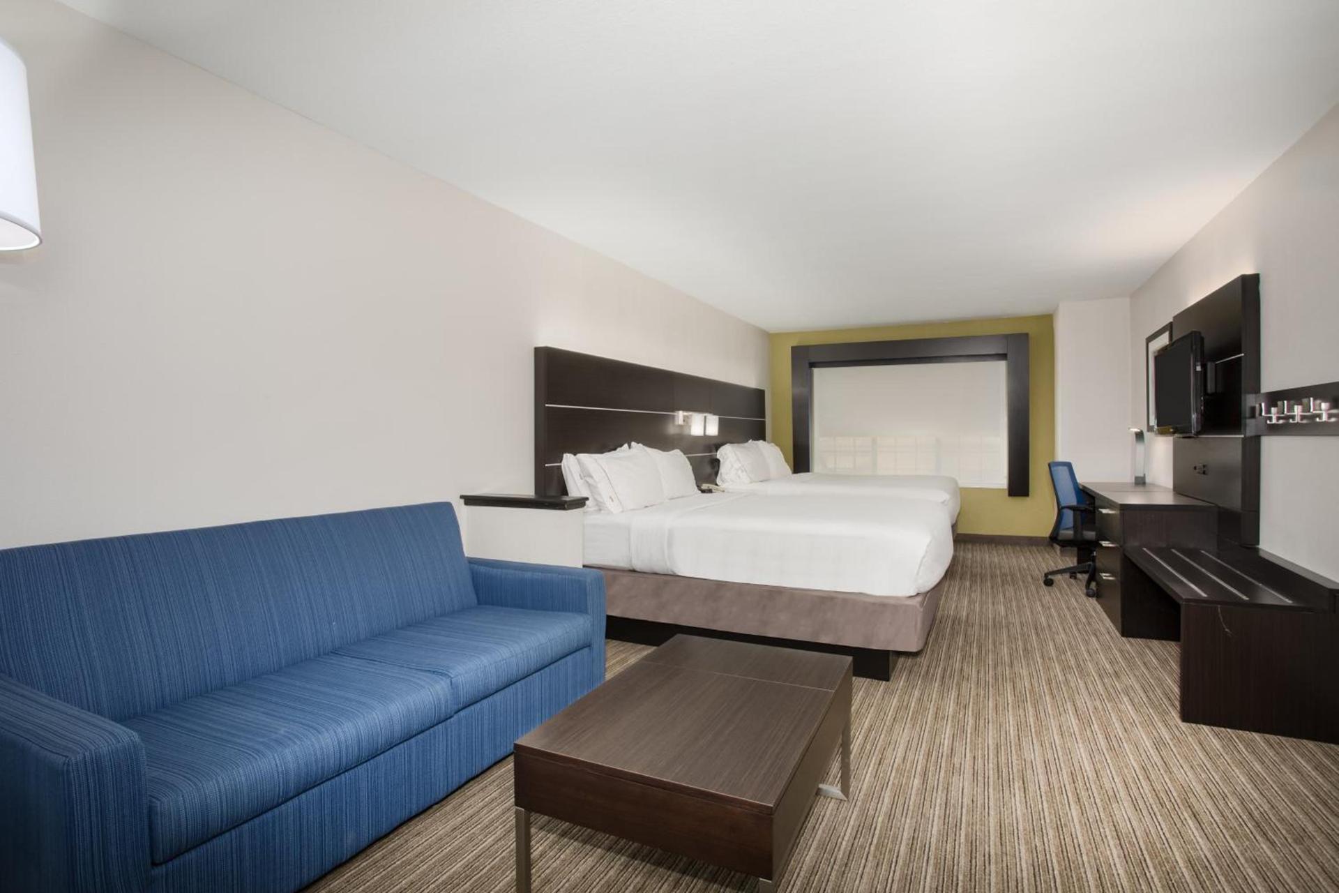 Holiday Inn Express & Suites Ft Collins by IHG photo 43