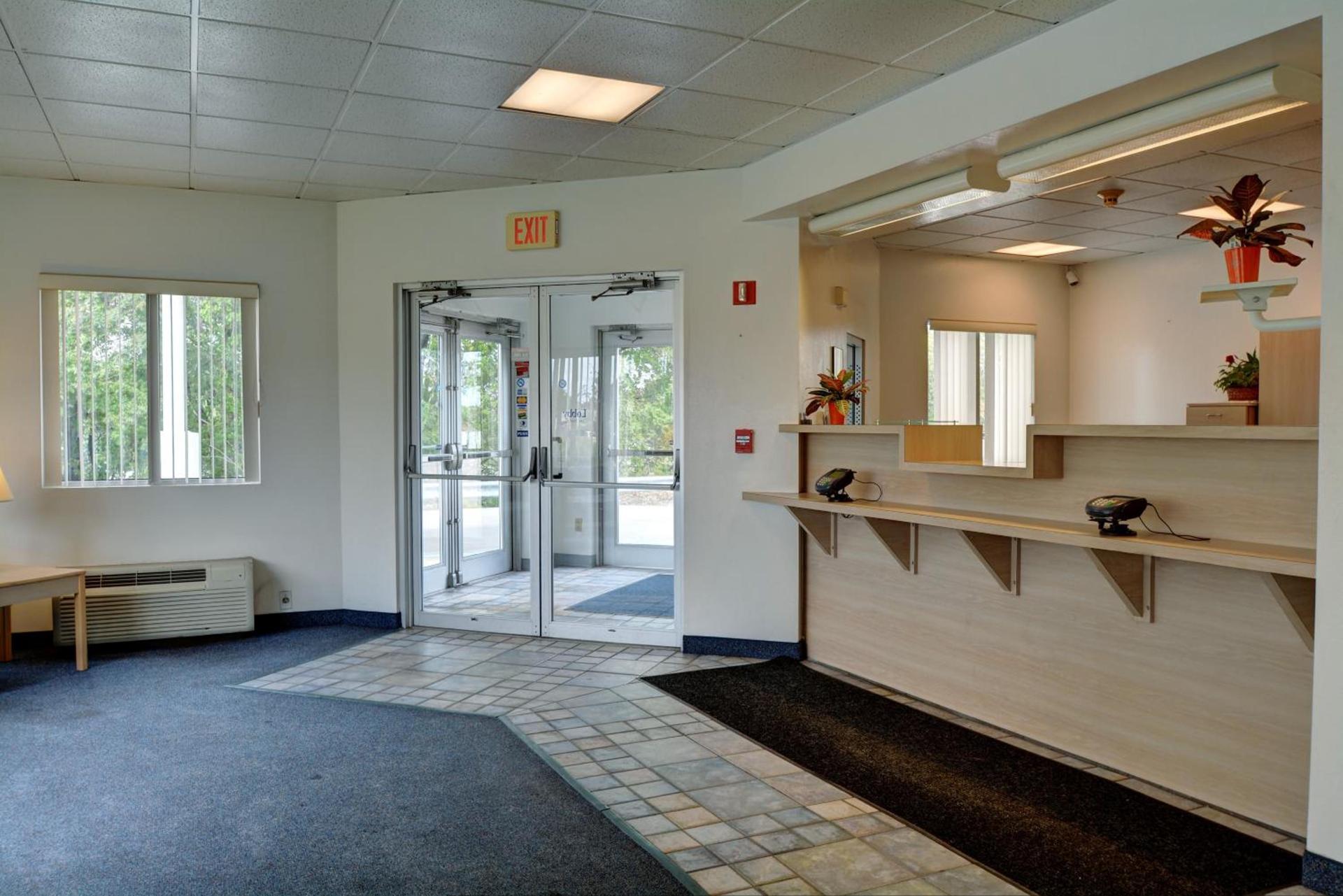 Motel 6-Warwick, RI - Providence Airport - I-95 photo 8