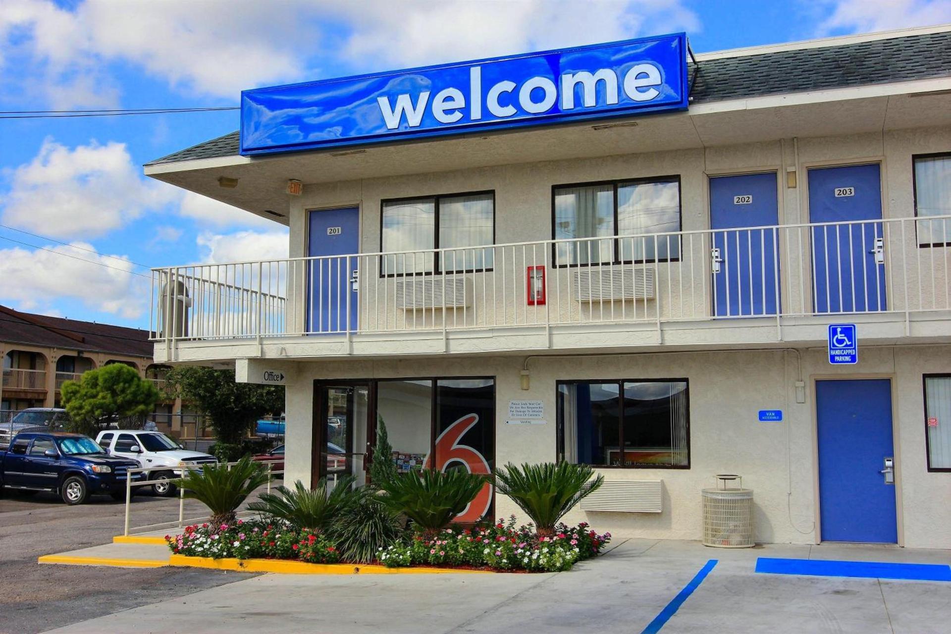 Motel 6-Kingsville, TX photo 27