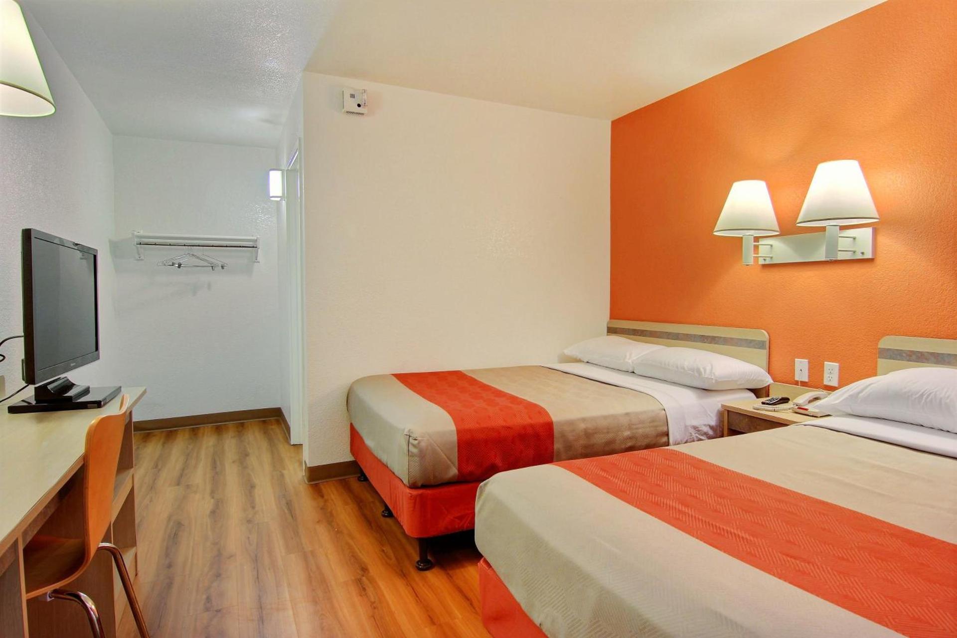 Motel 6-Kingsville, TX photo 28