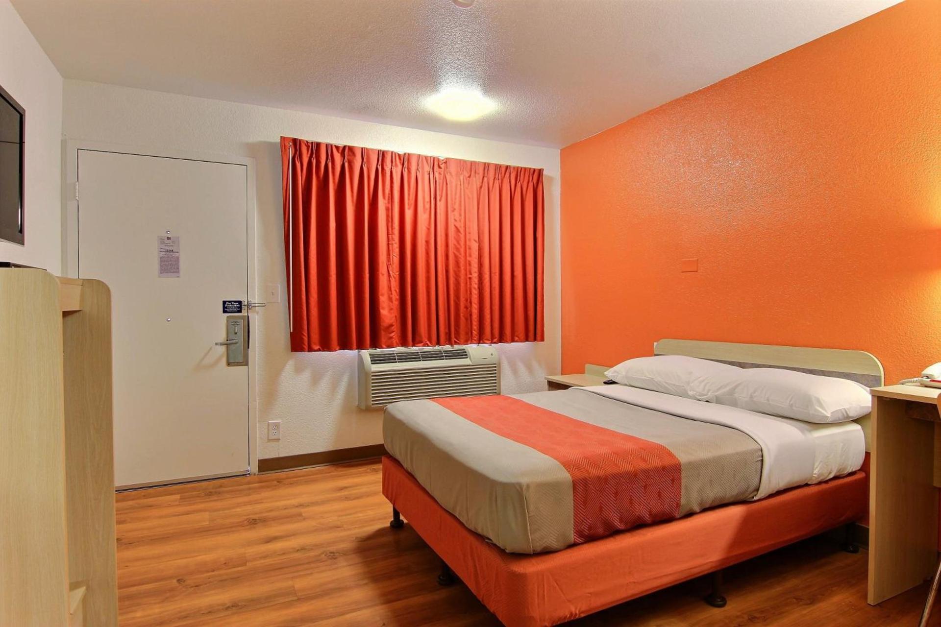 Motel 6-Kingsville, TX photo 31