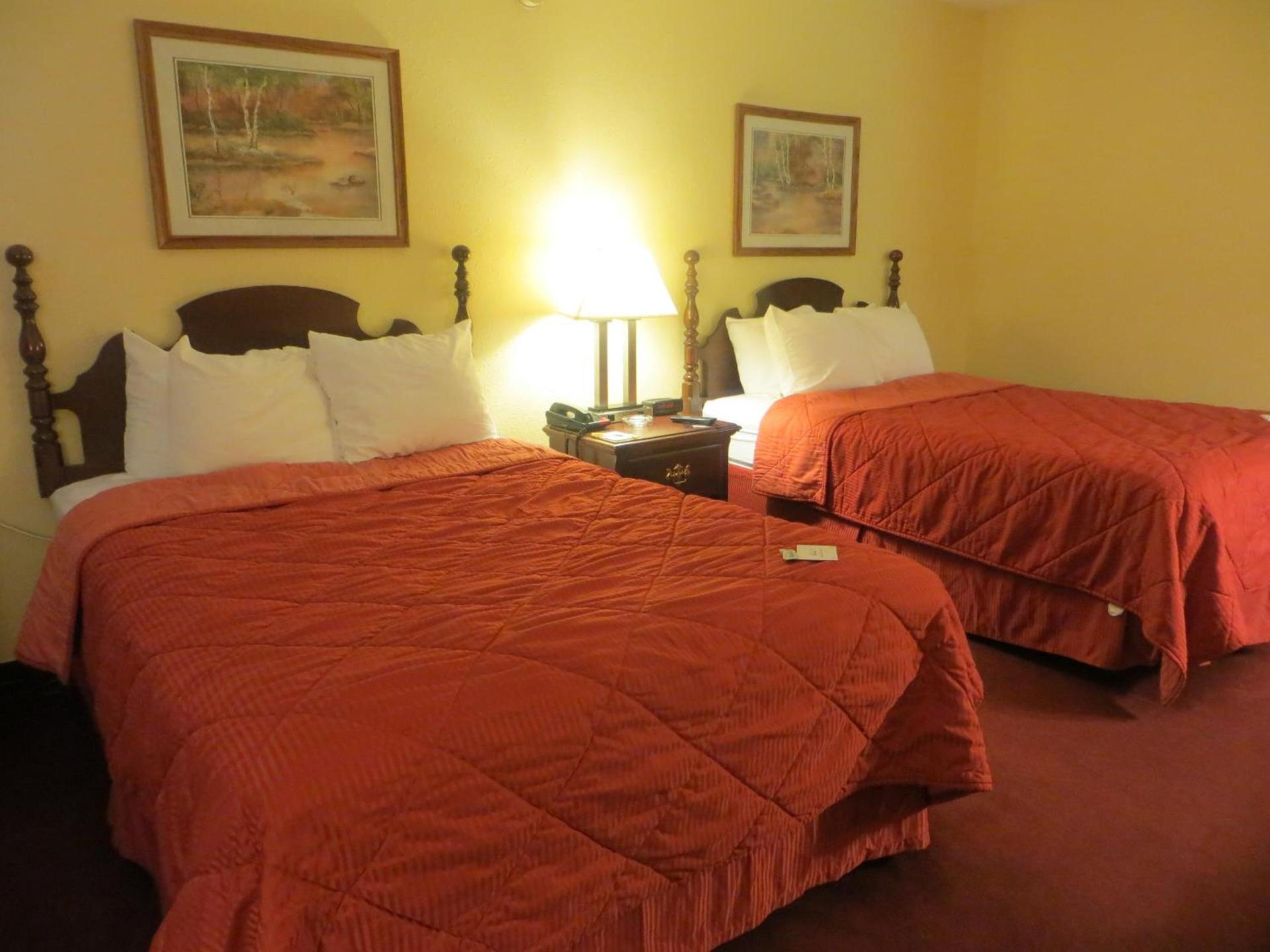Days Inn by Wyndham Jackson photo 35