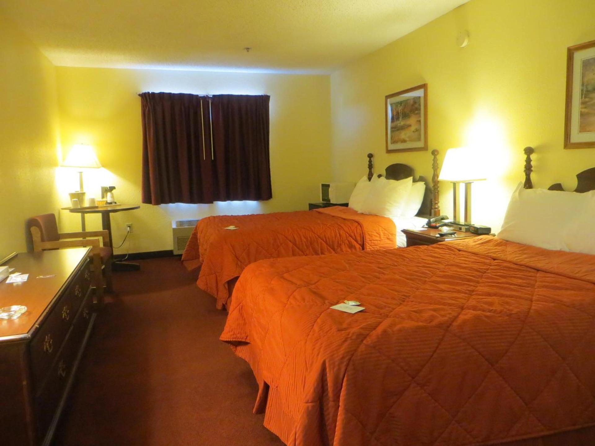 Days Inn by Wyndham Jackson photo 43
