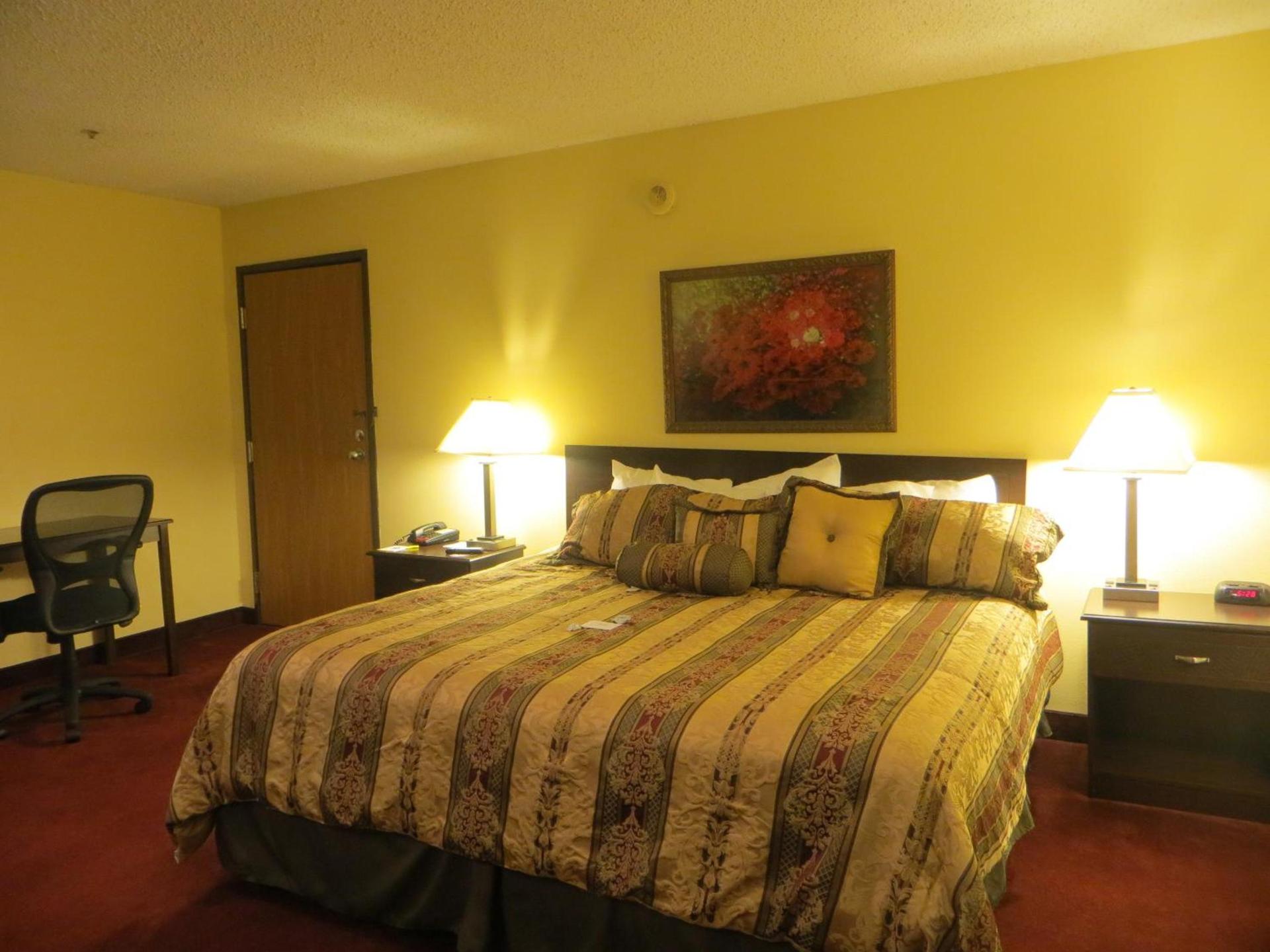 Days Inn by Wyndham Jackson photo 49