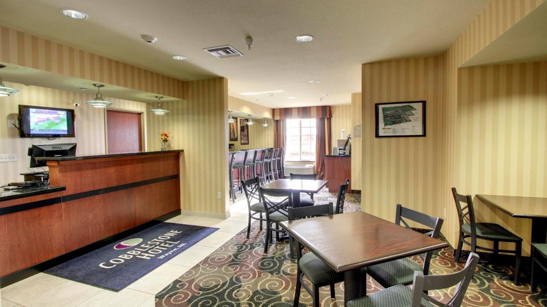 Cobblestone Hotel - Wayne photo 29