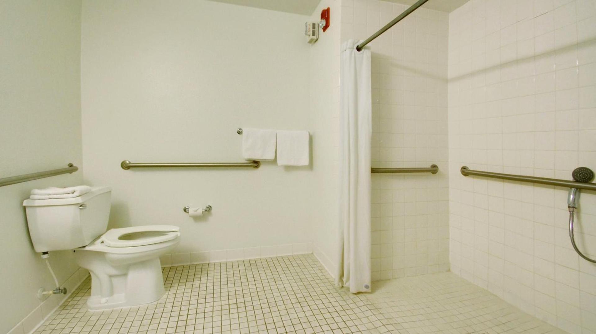 Motel 6 Lehi, UT - Thanksgiving Point photo 24