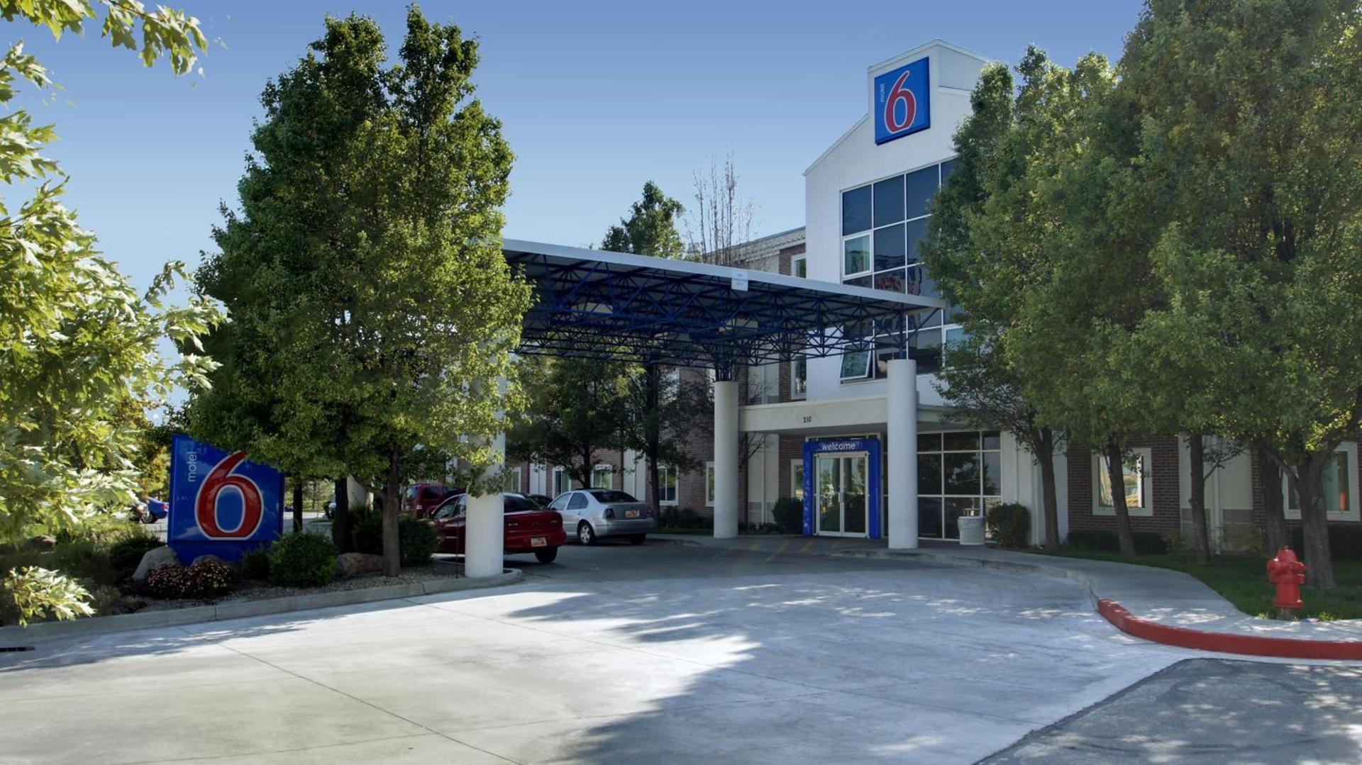 Motel 6 Lehi, UT - Thanksgiving Point photo 19
