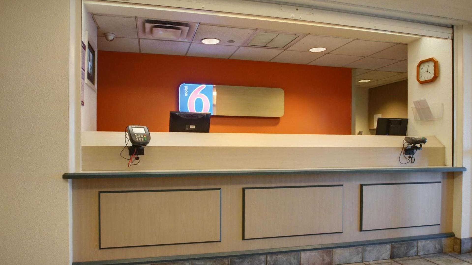 Motel 6 Lehi, UT - Thanksgiving Point photo 38