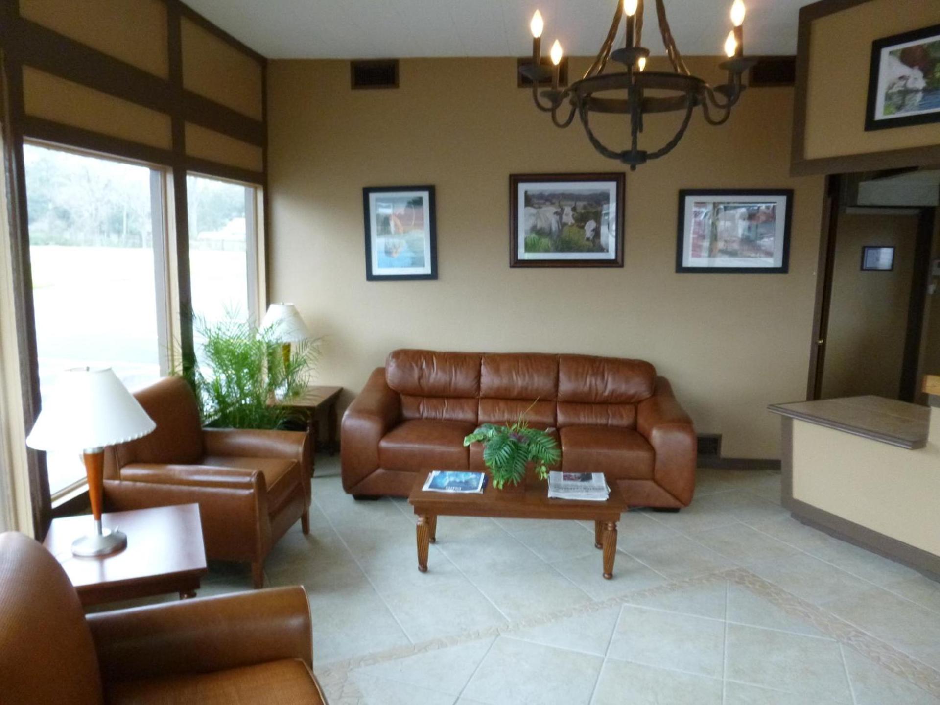 Alvin Extended Stay photo 18