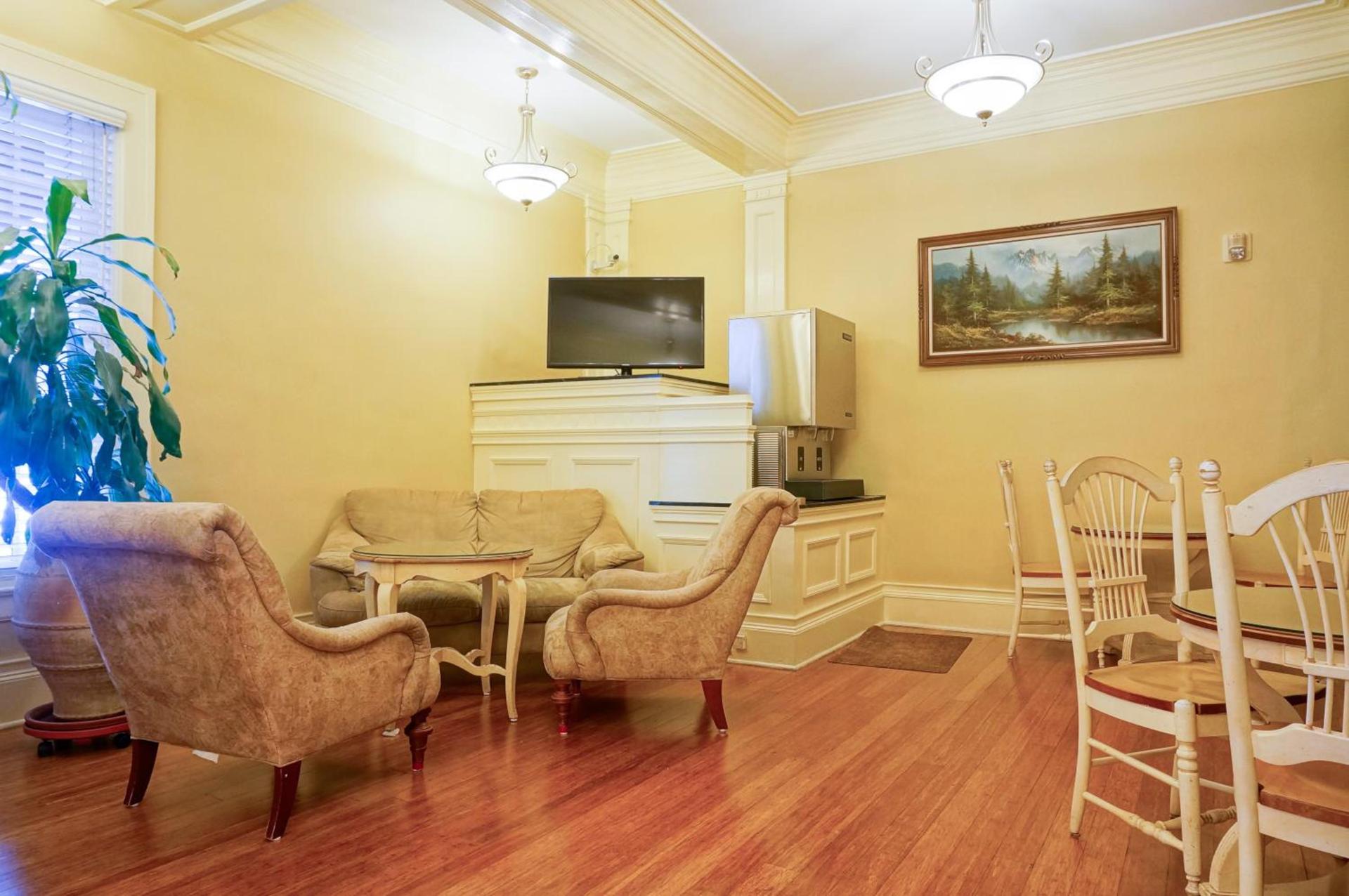 Grant Hotel photo 12