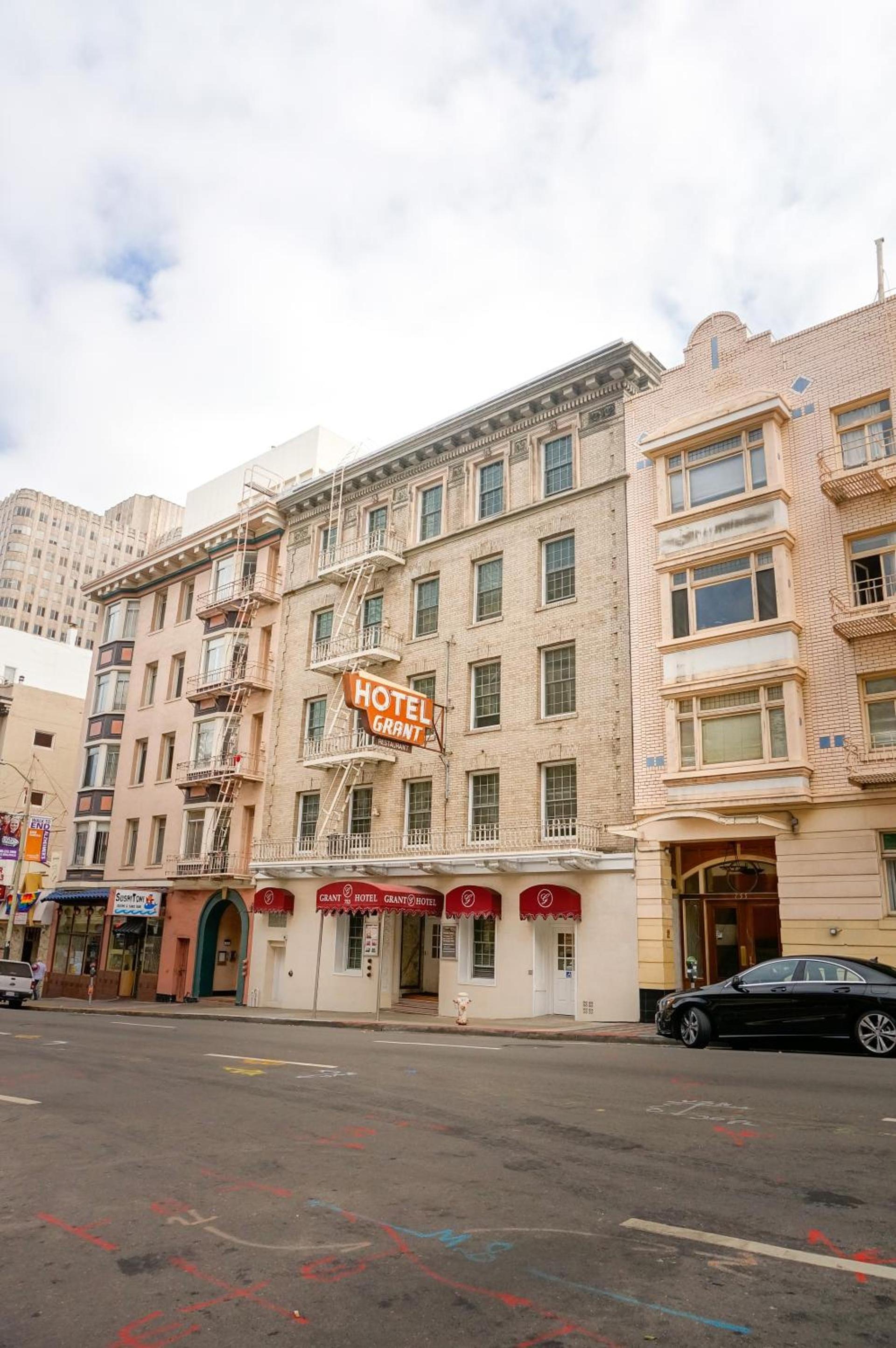 Grant Hotel photo 11