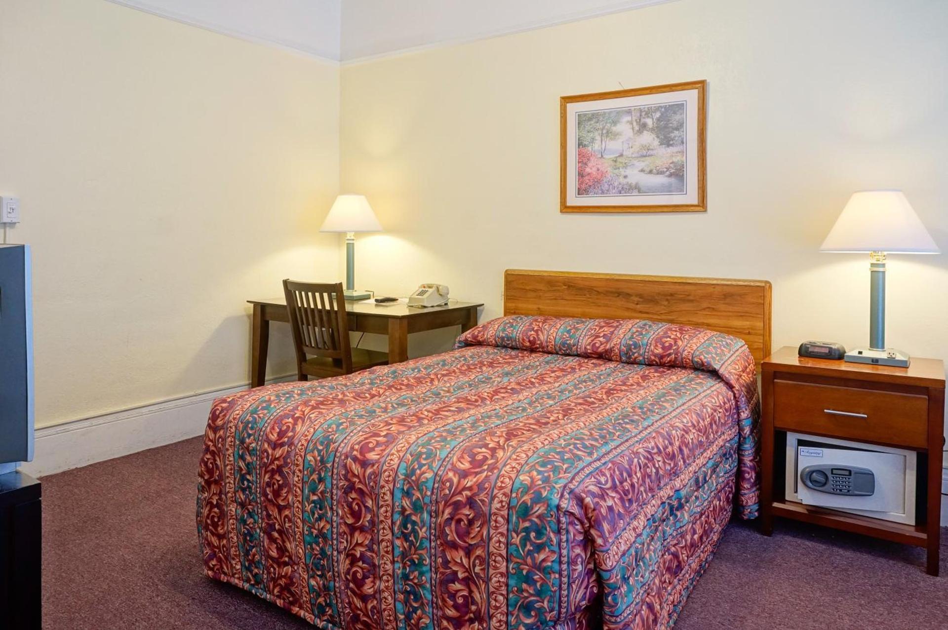 Grant Hotel photo 14