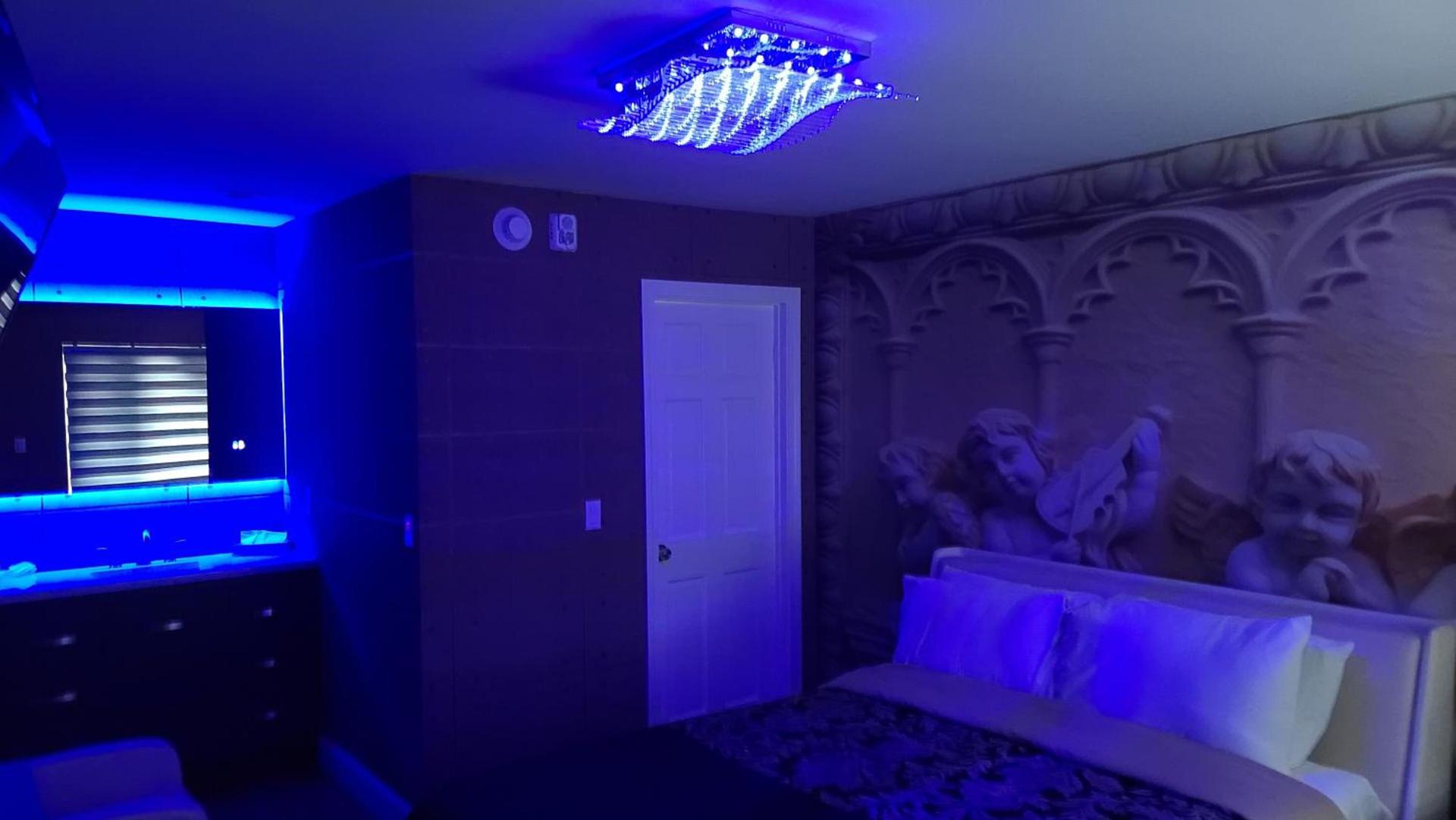 Americas Best Value Inn Providence-North Scituate photo 8